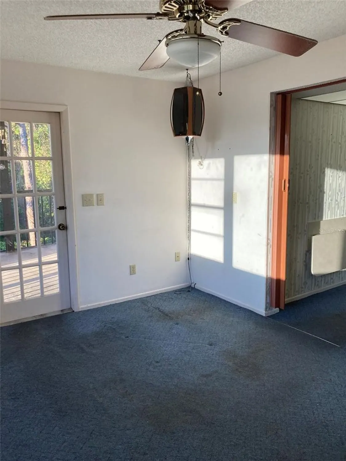 Property Slideshow image 19 of 52 | 8198 terrace garden dr n unit 211, St Petersburg, FL, 33709