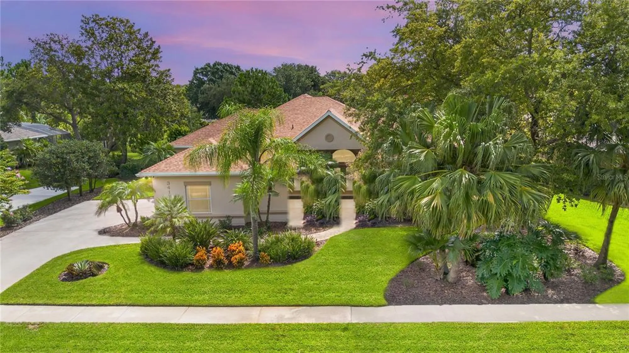 Property Slideshow image 2 of 46 | 3413 rexford cir, Ormond Beach, FL, 32174