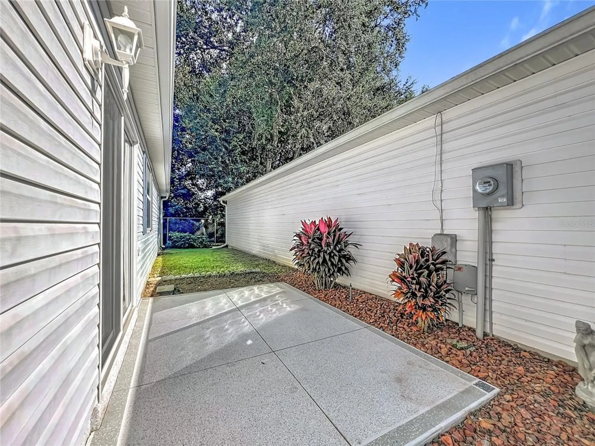 Property Slideshow image 35 of 45 | 17271 se 93rd demoss ct, The Villages, FL, 32162