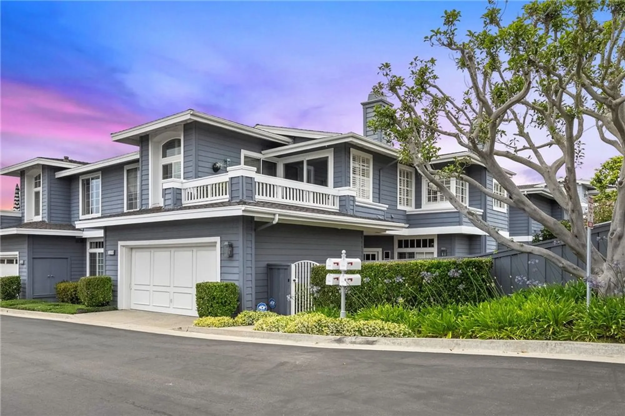 Property Slideshow image 1 of 36 | 3510 lilac ave 13, Corona Del Mar, CA, 92625