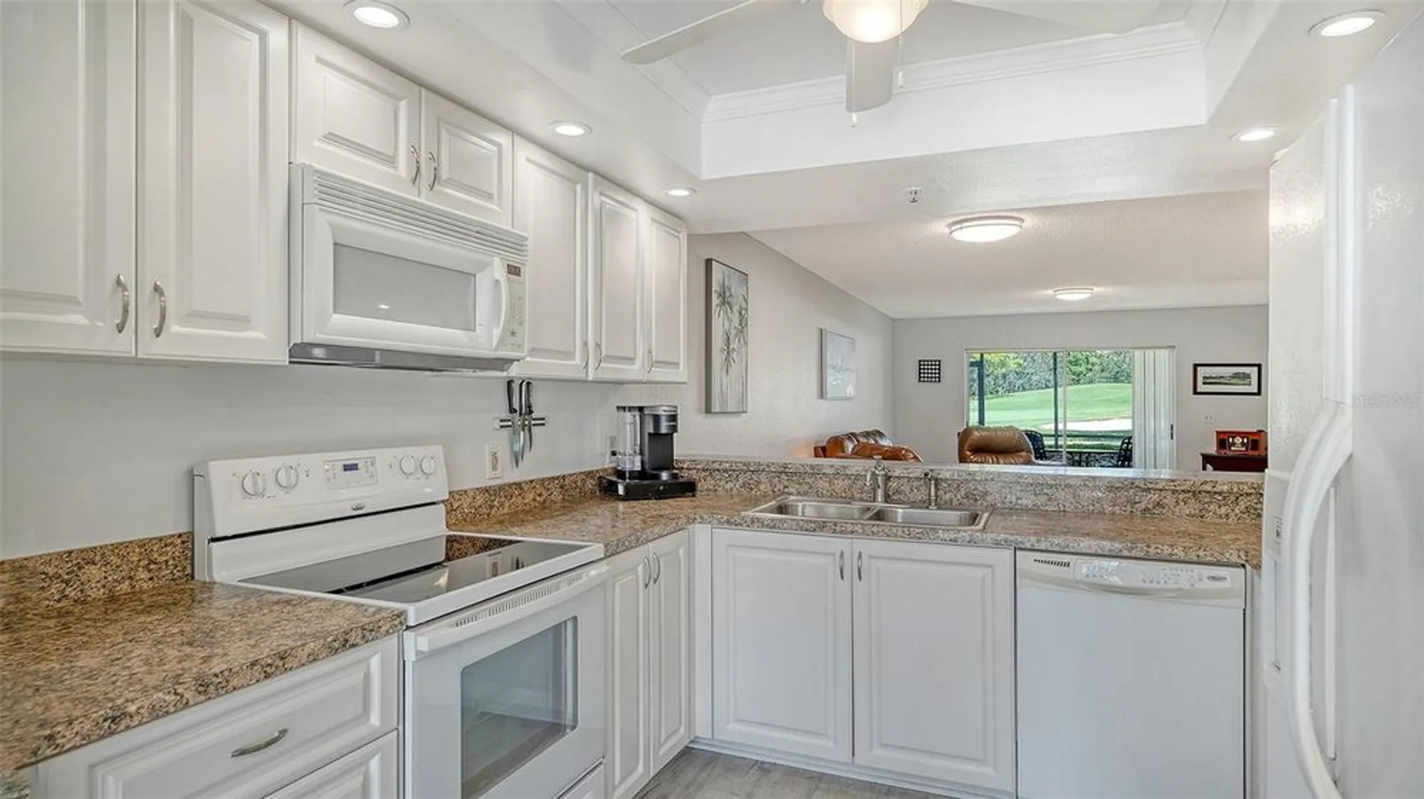 Property Slideshow image 9 of 61 | 6611 stone river rd 103, Bradenton, FL, 34203