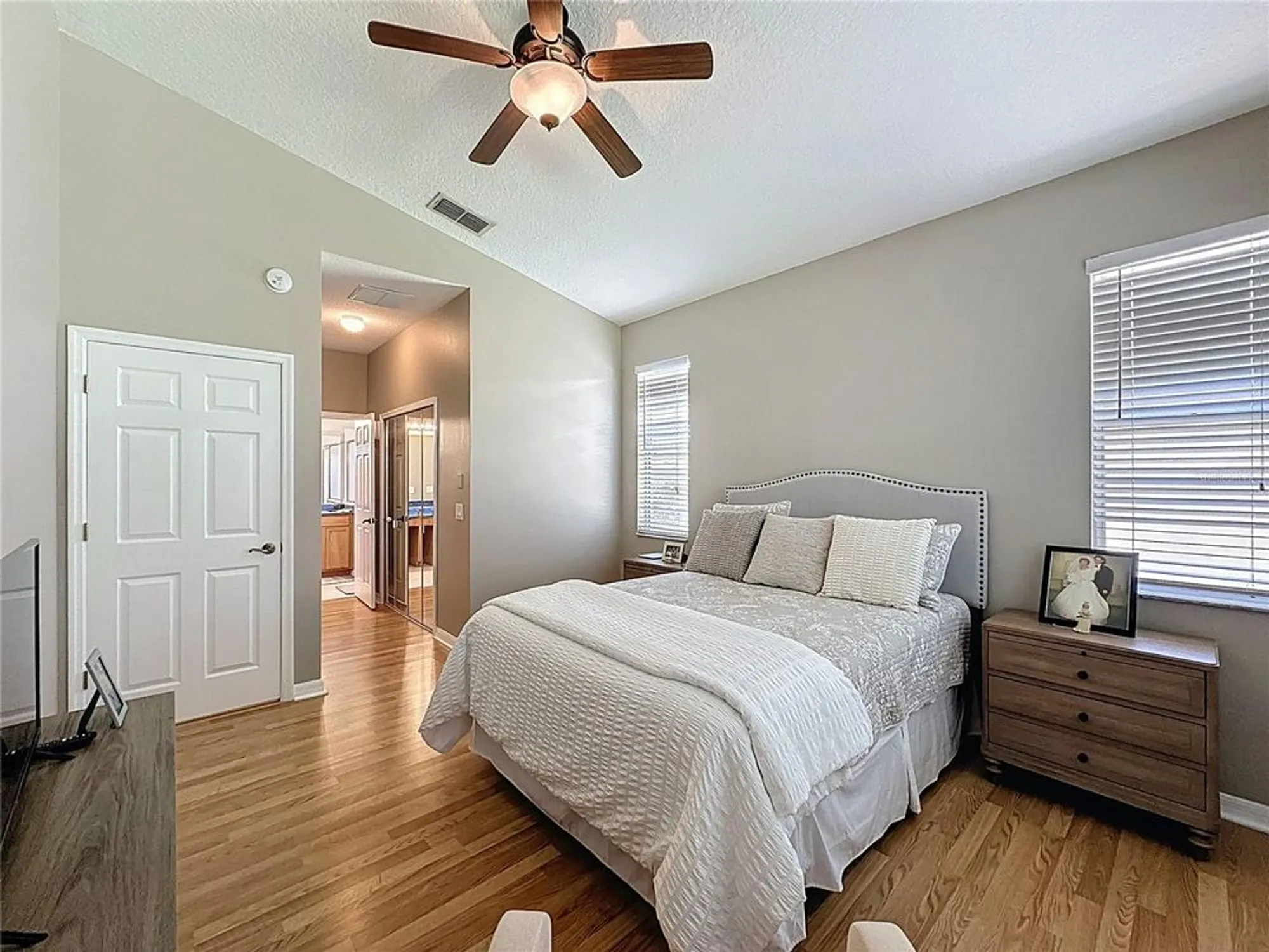 Property Slideshow image 23 of 75 | 133 crepe myrtle dr, Groveland, FL, 34736