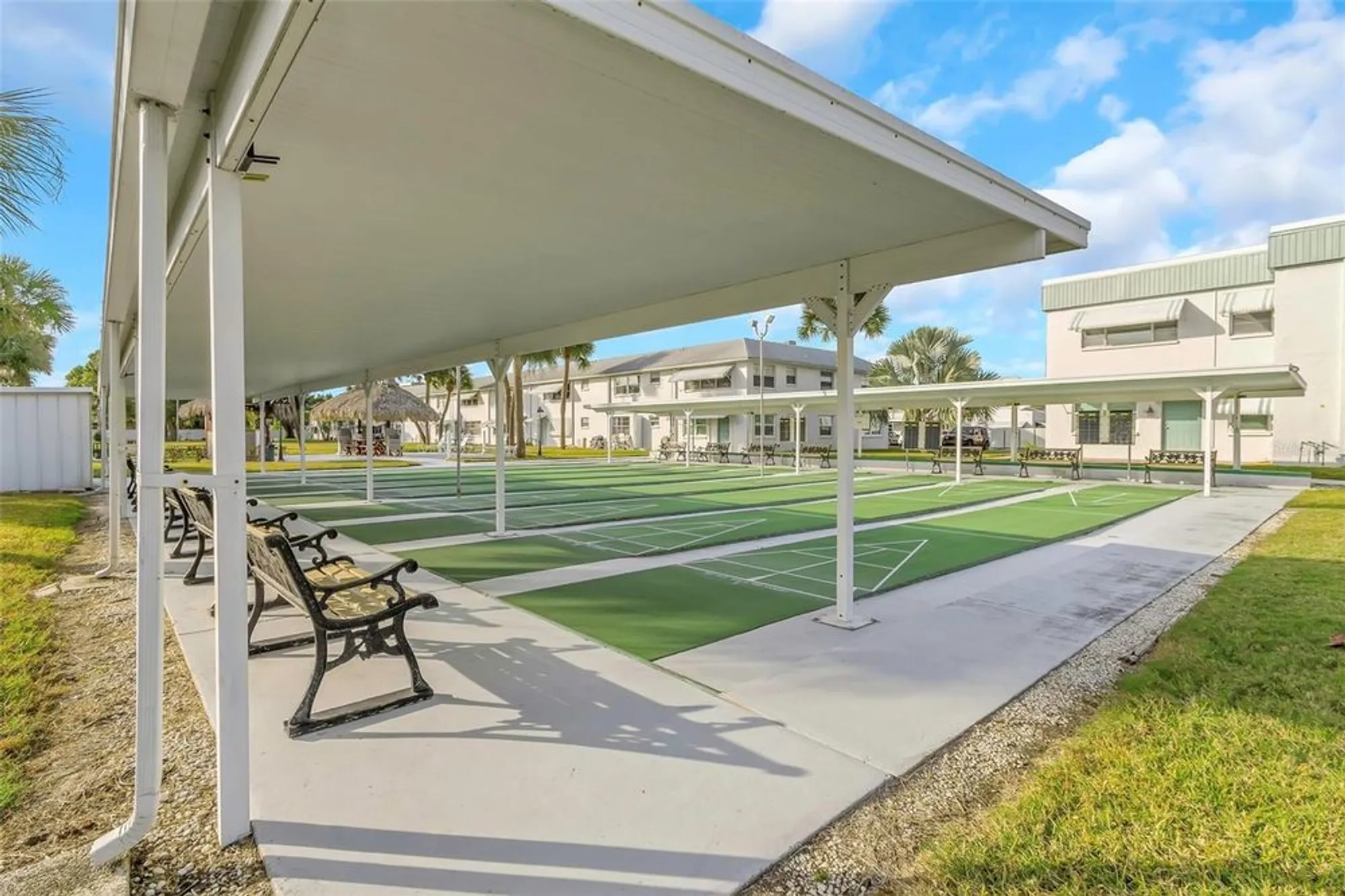 Property Slideshow image 38 of 56 | 5246 81st st n apt 24, Saint Petersburg, FL, 33709