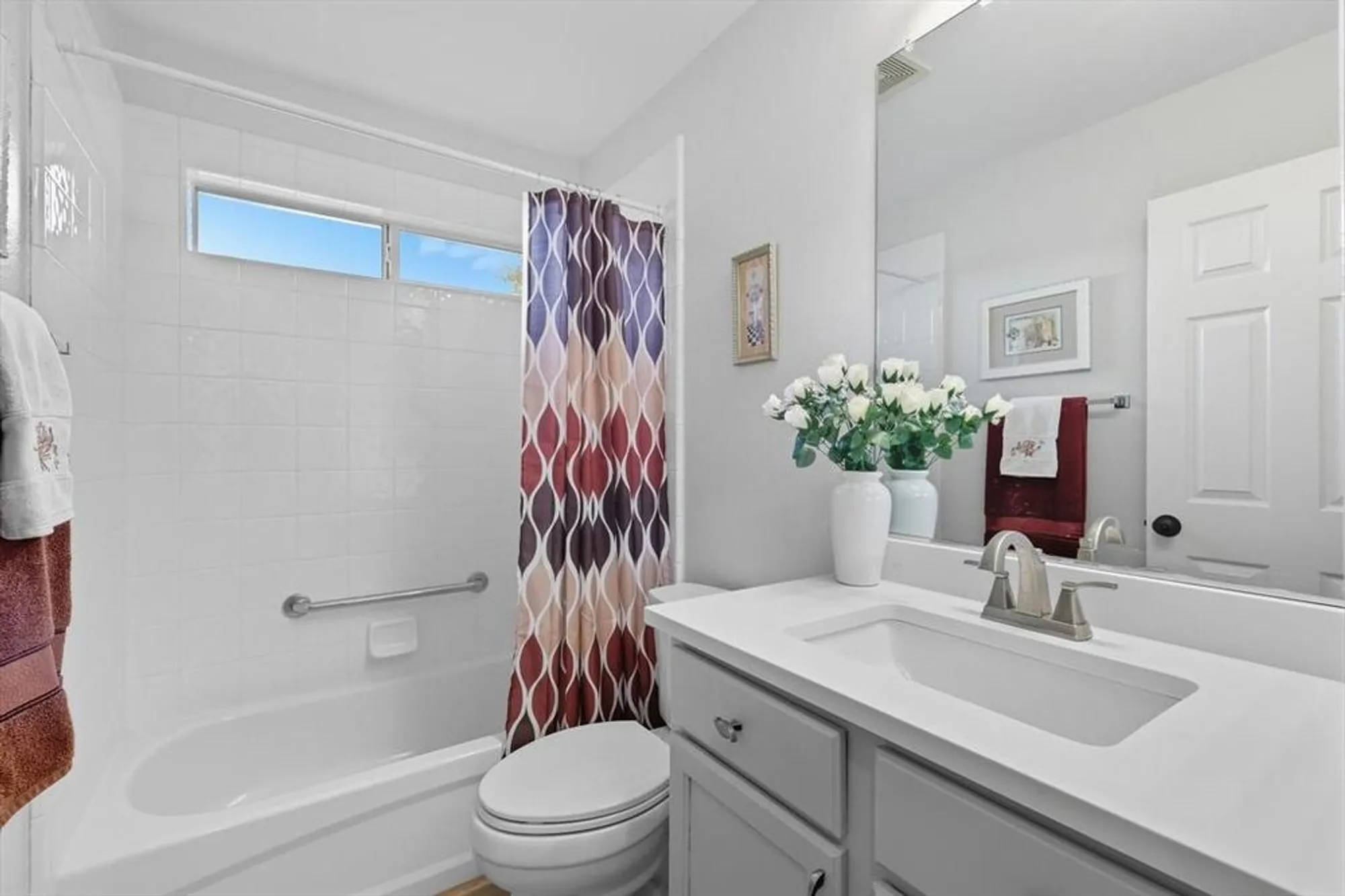 Property Slideshow image 24 of 39 | 9704 amber ct, Denton, TX, 76207