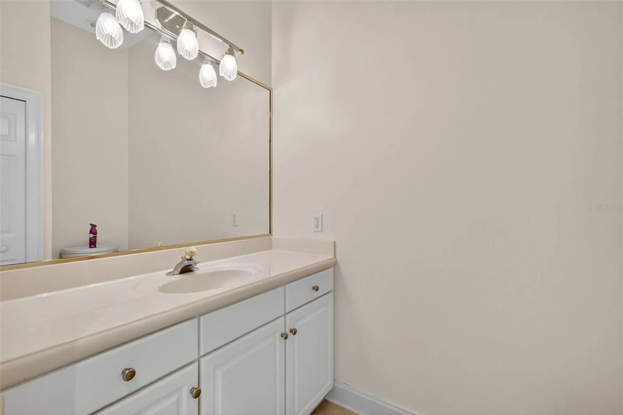 Property Slideshow image 41 of 80 | 1861 edgewater dr, Mount Dora, FL, 32757