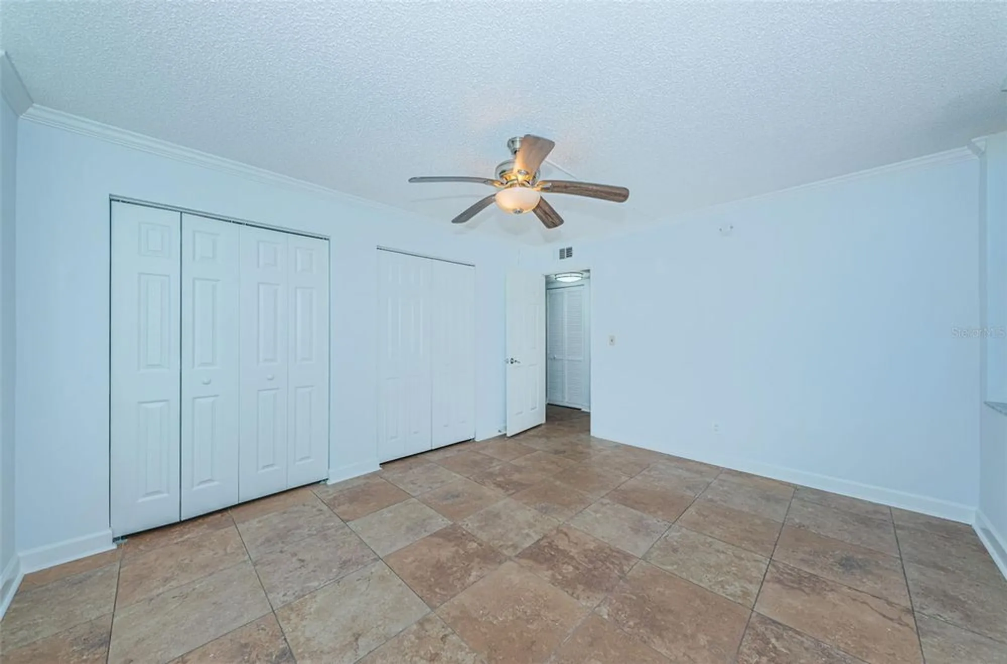 Property Slideshow image 25 of 90 | 7420 bay island dr 171, South Pasadena, FL, 33707