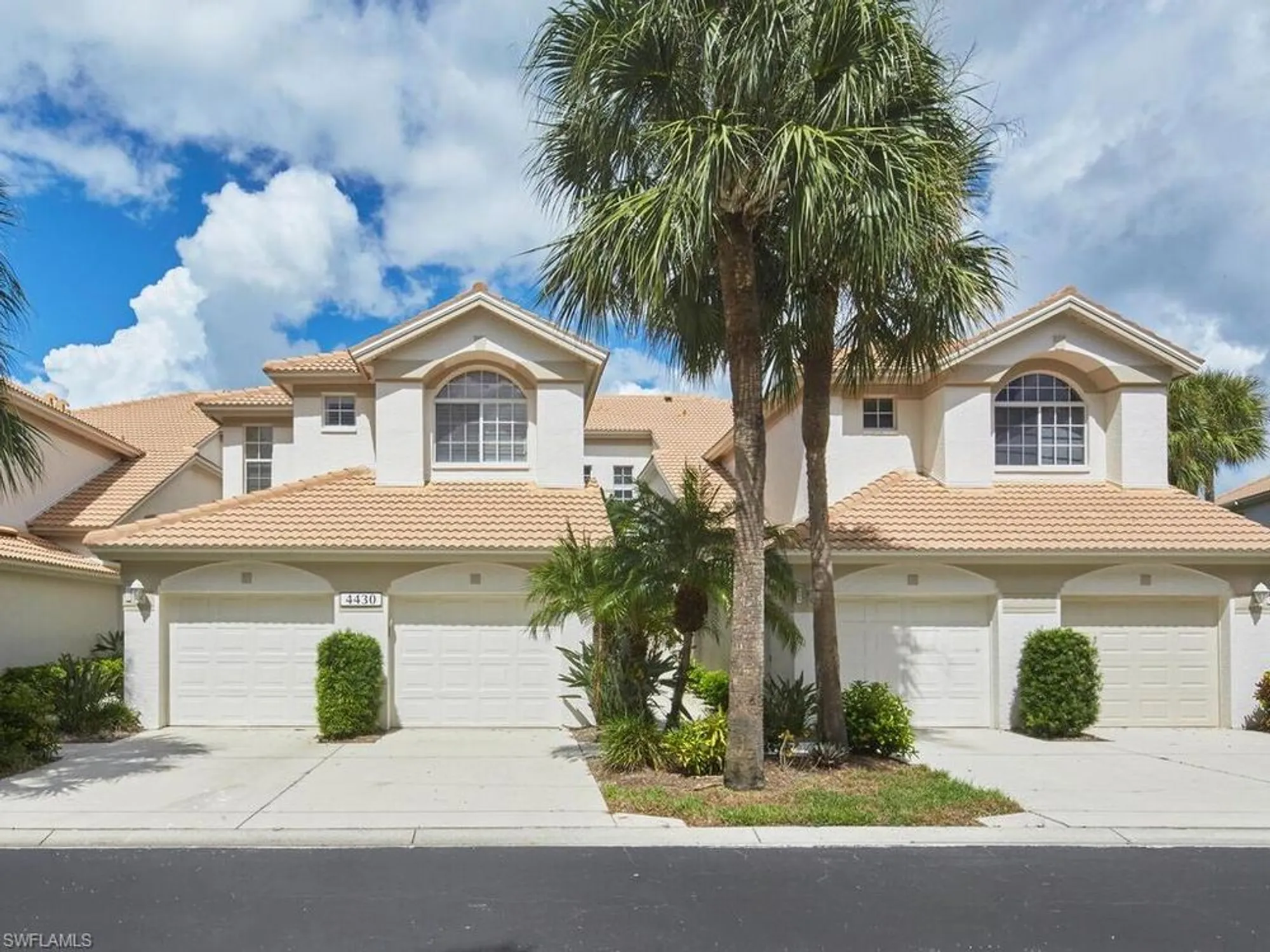 Property Slideshow image 3 of 19 | 4430 riverwatch dr 202, Bonita Springs, FL, 34134