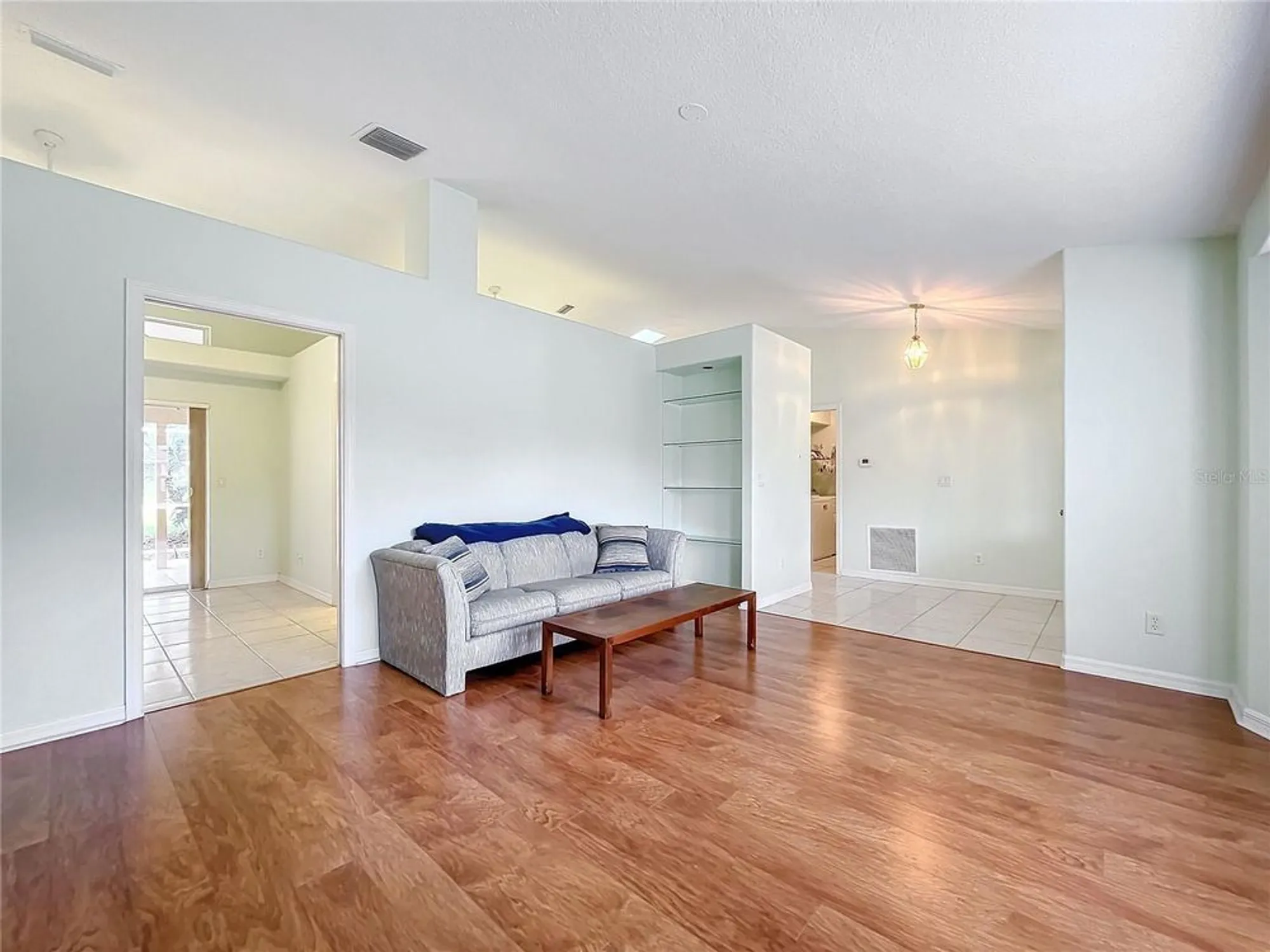 Property Slideshow image 10 of 60 | 5430 sir churchill dr, Leesburg, FL, 34748