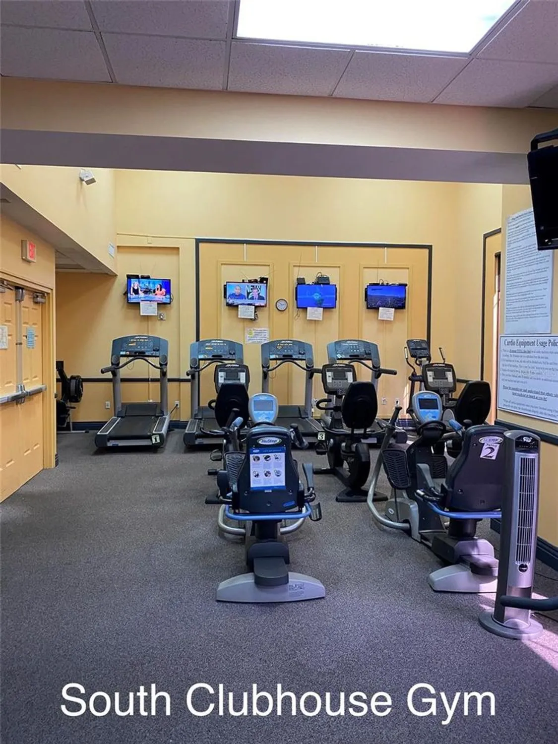 Property Slideshow image 69 of 87 | 2122 hereford dr # 511, Sun City Center, FL, 33573