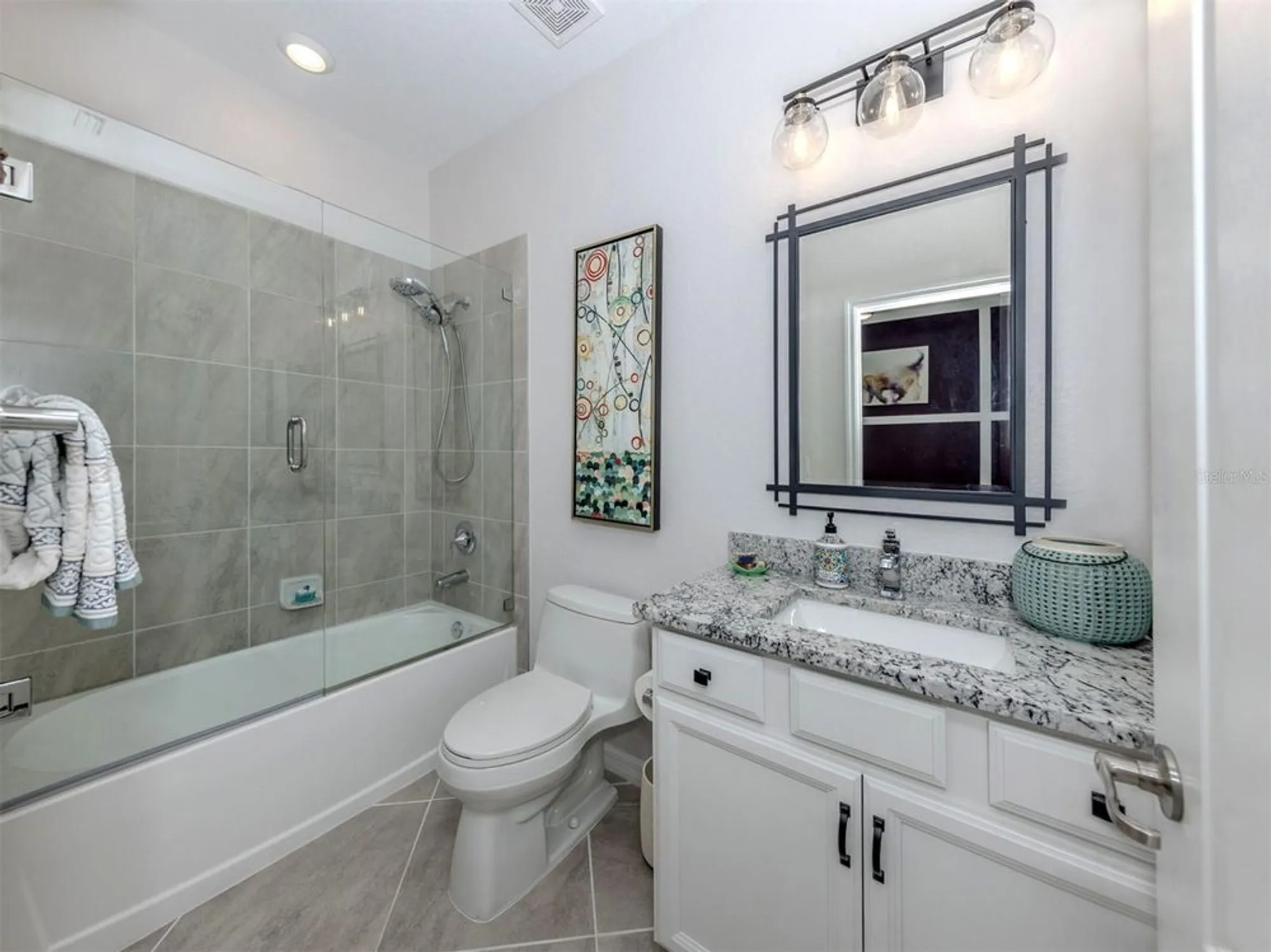 Property Slideshow image 13 of 99 | 10132 colubrina dr, Venice, FL, 34293