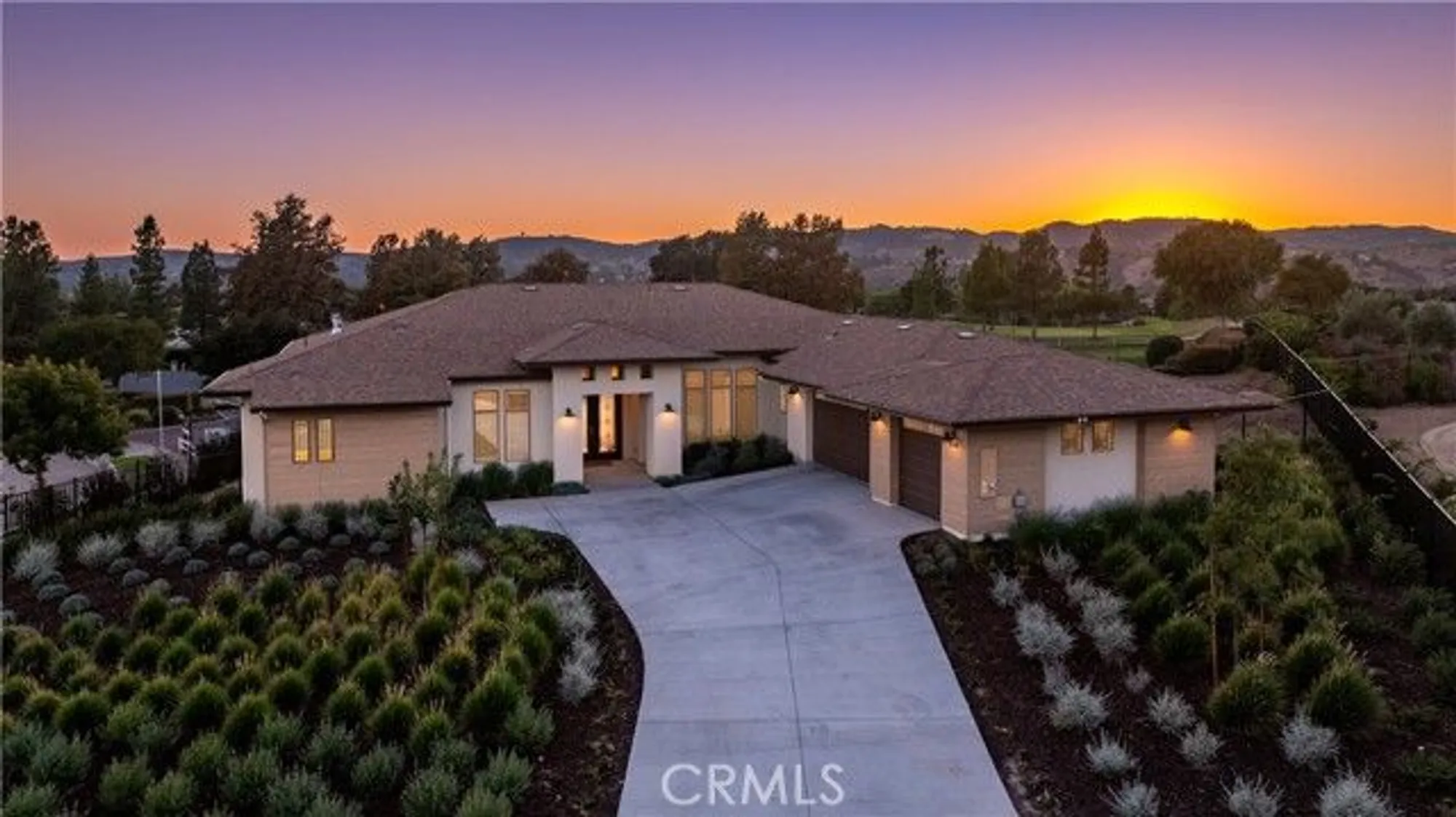 Property Slideshow image 1 of 50 | 699 waterford ct, Paso Robles, CA, 93446