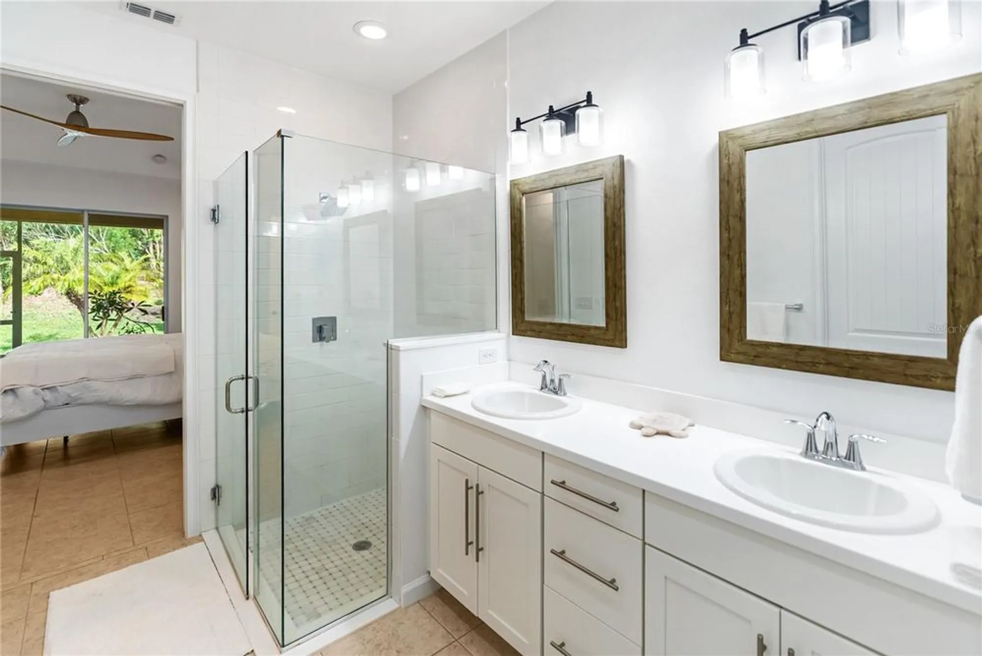 Property Slideshow image 31 of 50 | 11831 meadowgate pl, Bradenton, FL, 34211
