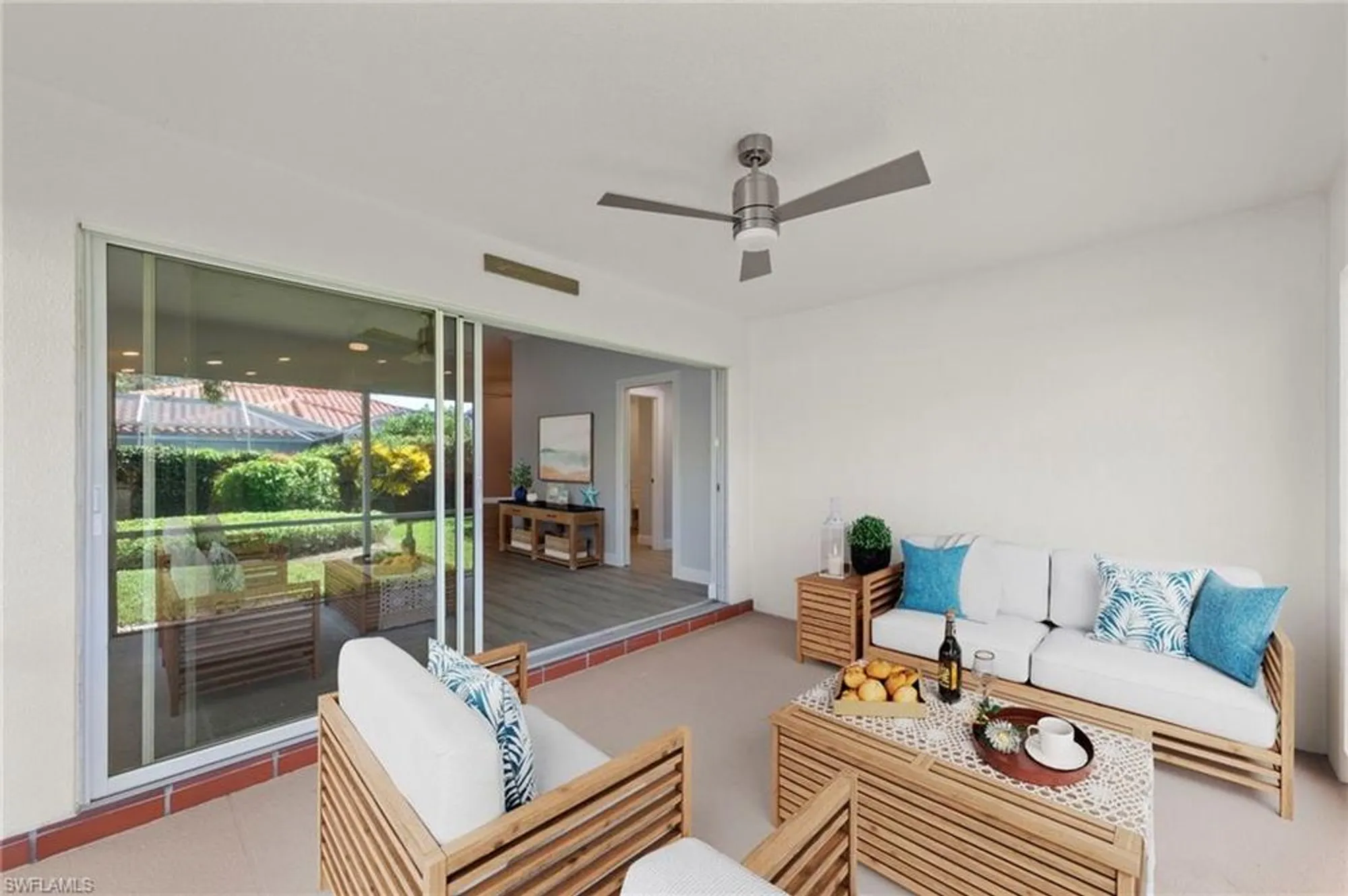 Property Slideshow image 14 of 42 | 5785 drummond way, Naples, FL, 34119