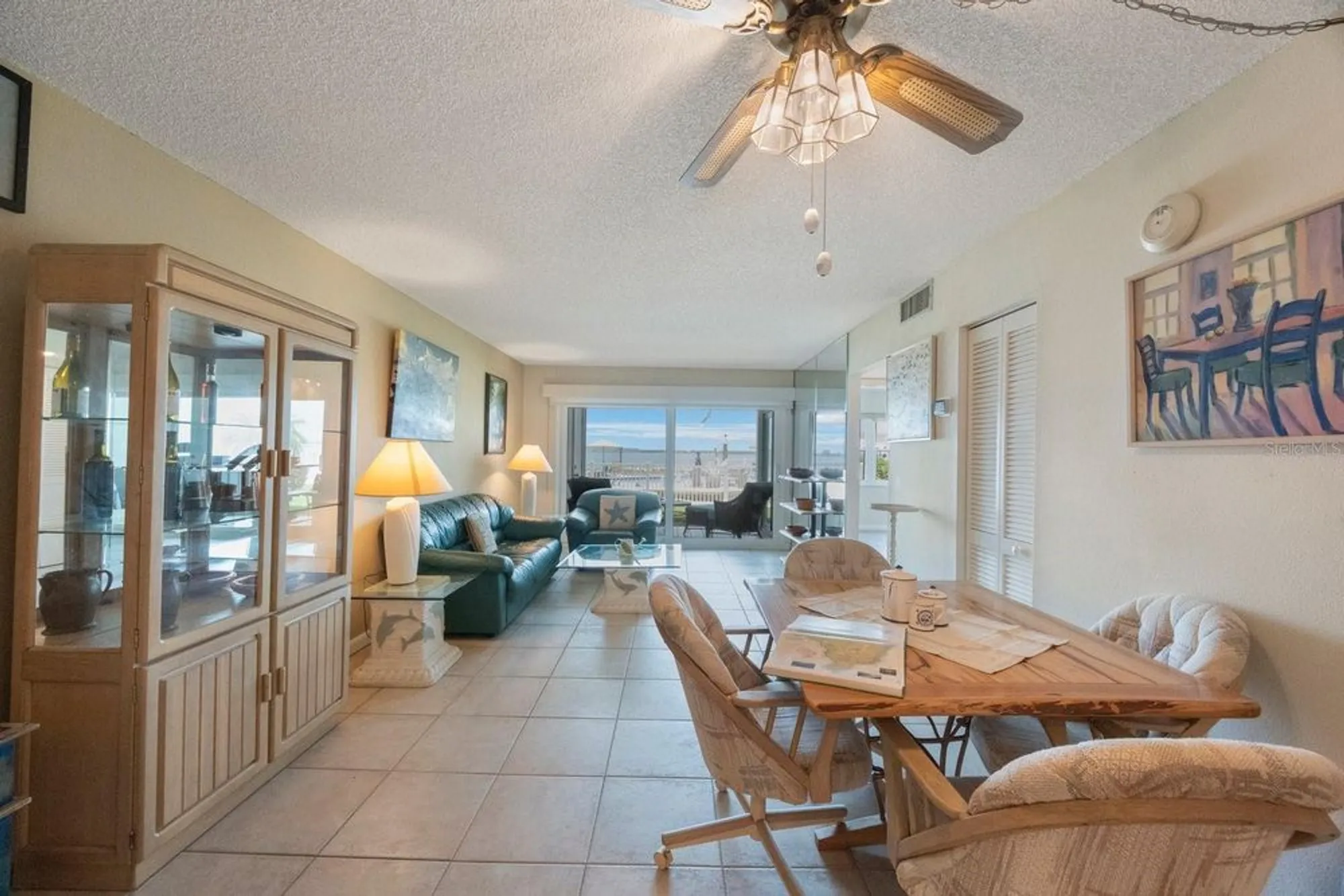 Property Slideshow image 13 of 37 | 6265 sun blvd apt 112, St Petersburg, FL, 33715