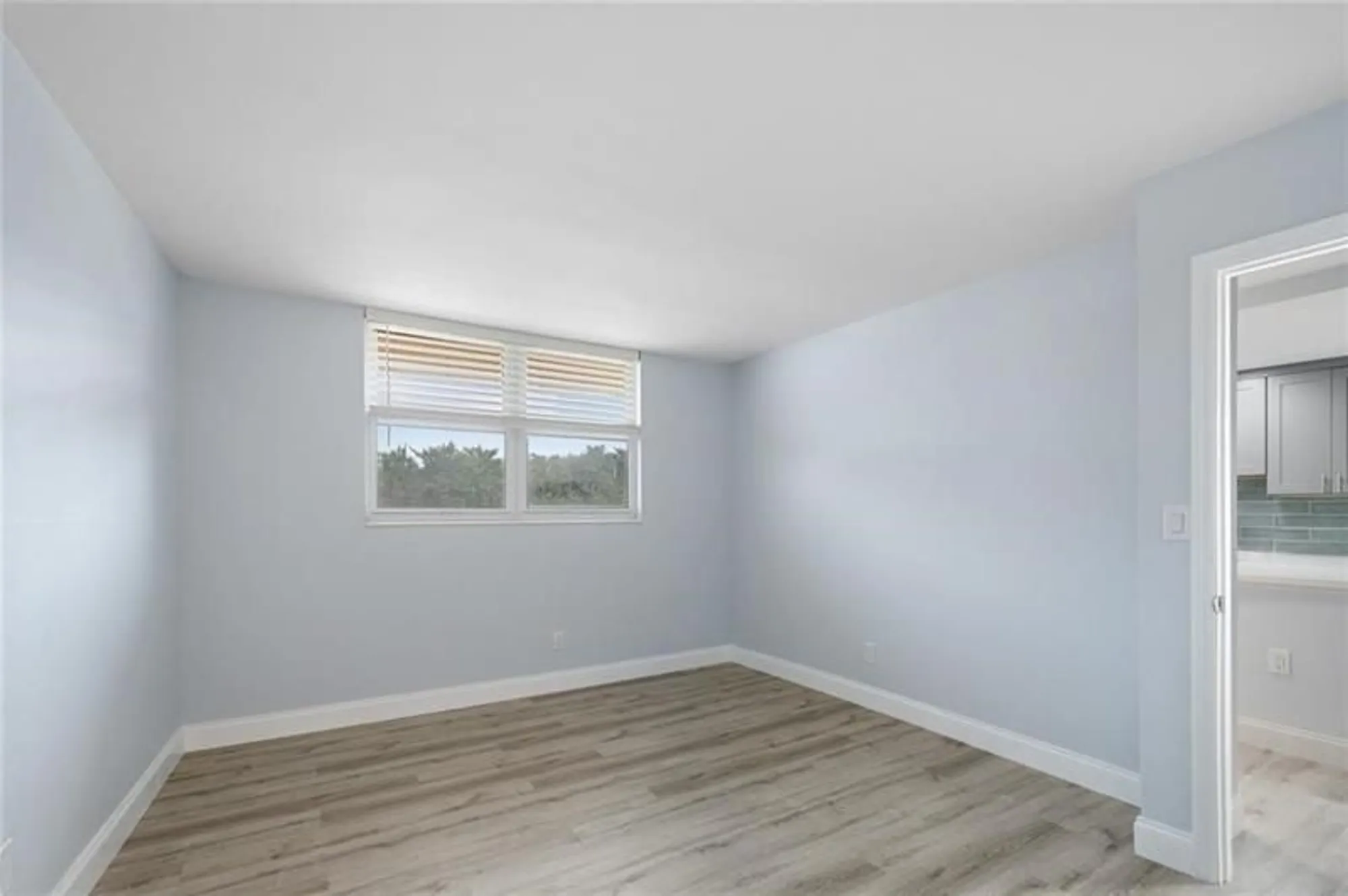 Property Slideshow image 18 of 31 | 2731 ne 14th street cswy apt 232, Pompano Beach, FL, 33062