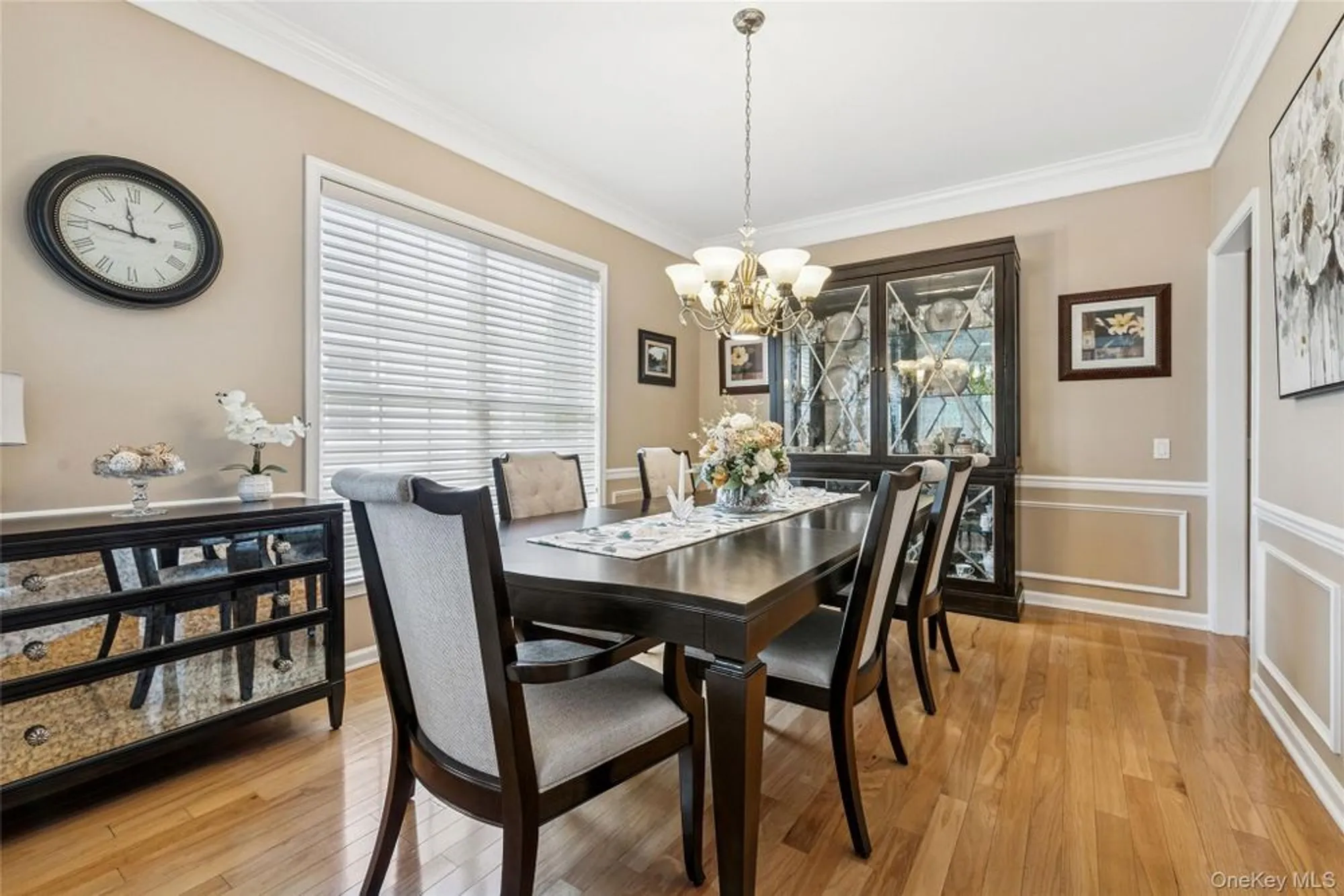 Property Slideshow image 9 of 40 | 25 louden loop, Mount Sinai, NY, 11766