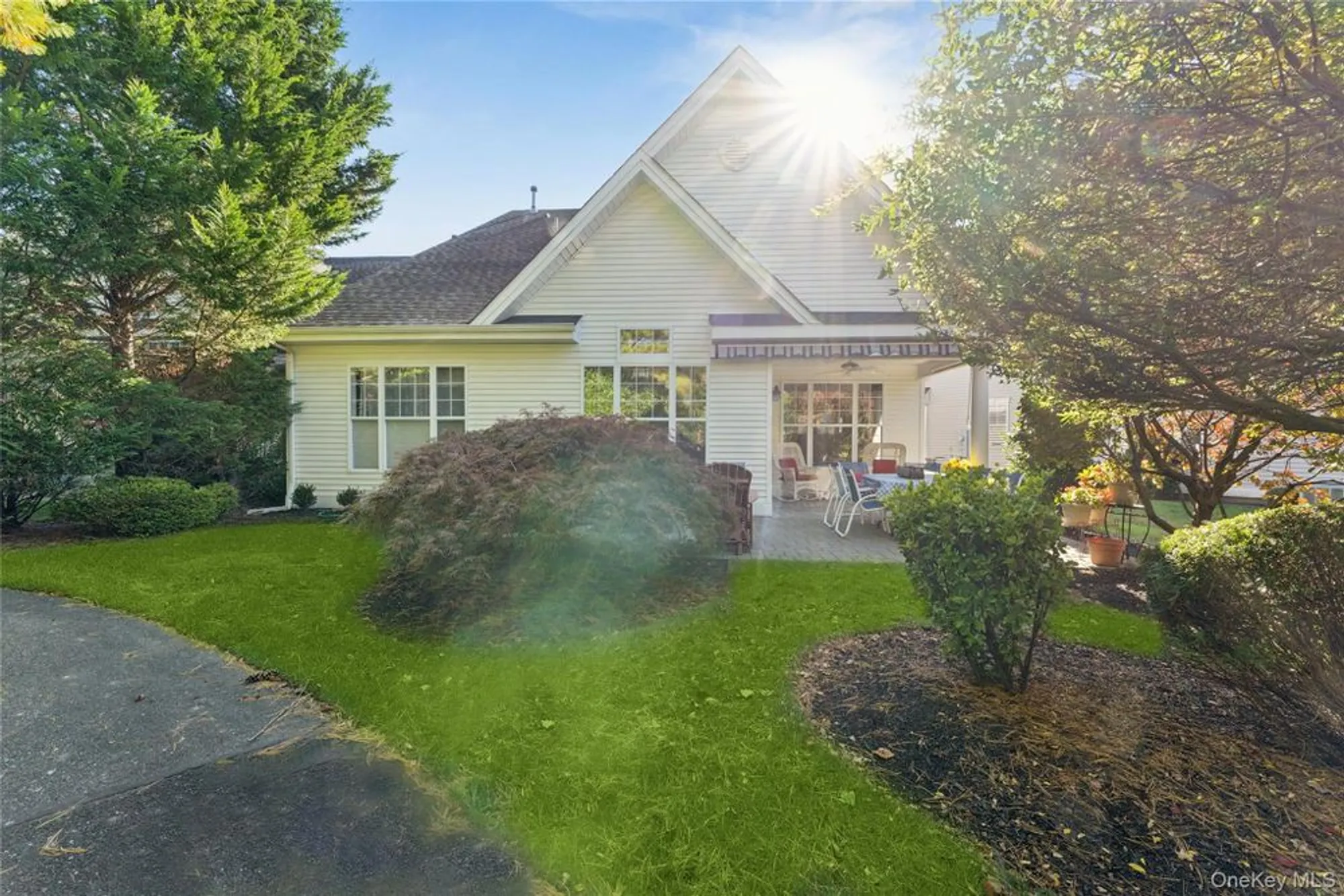 Property Slideshow image 21 of 31 | 113 overture pl, Eastport, NY, 11941