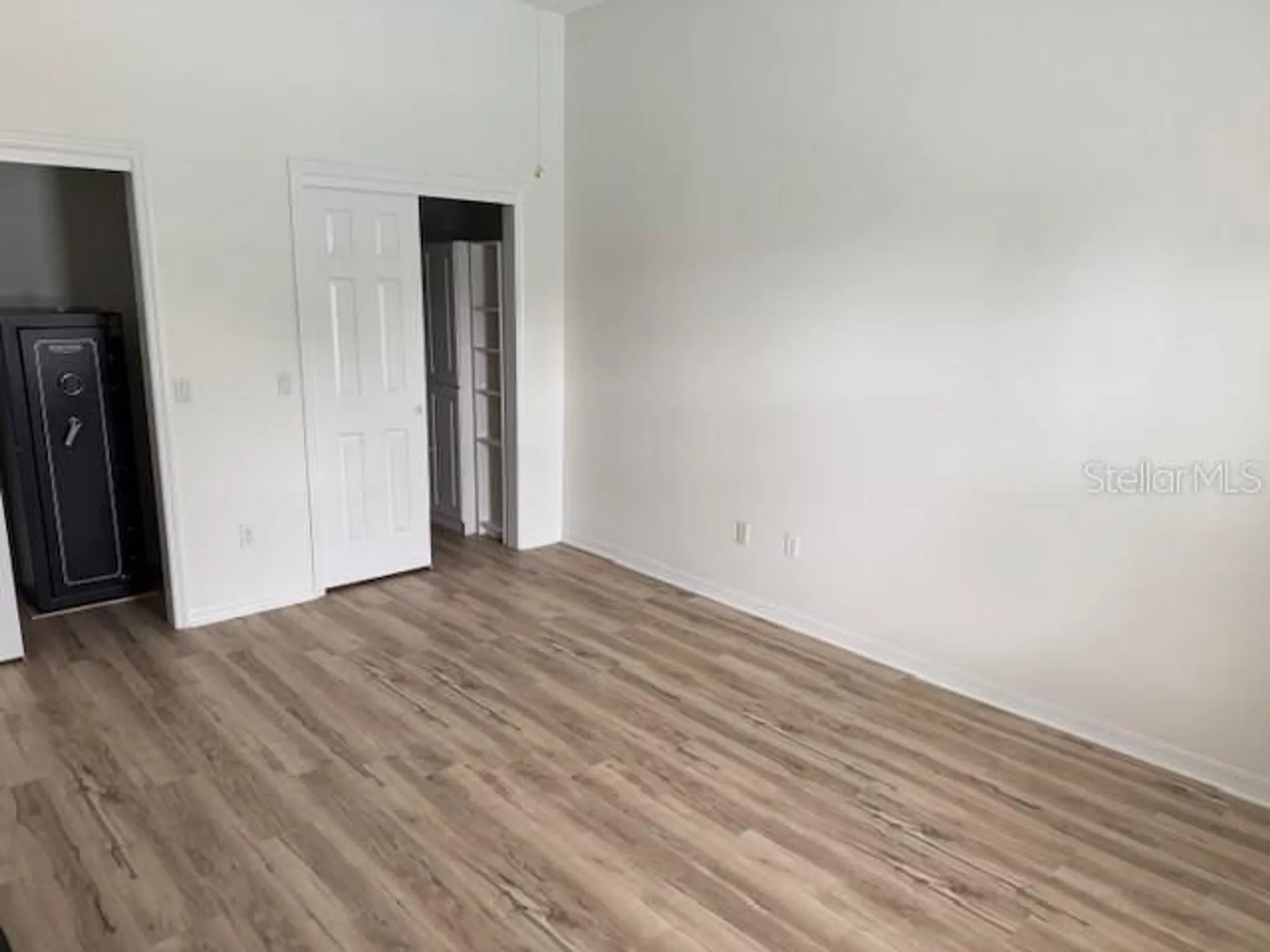 Property Slideshow image 18 of 26 | 903 ramos dr, The Villages, FL, 32159