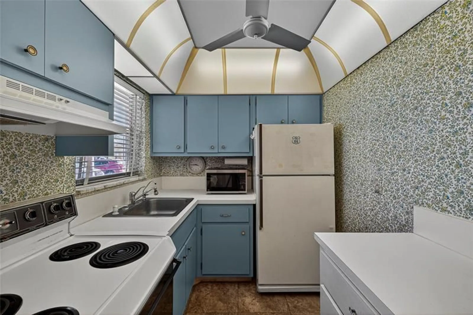 Property Slideshow image 18 of 61 | 2751 e golf blvd 1023, Pompano Beach, FL, 33064