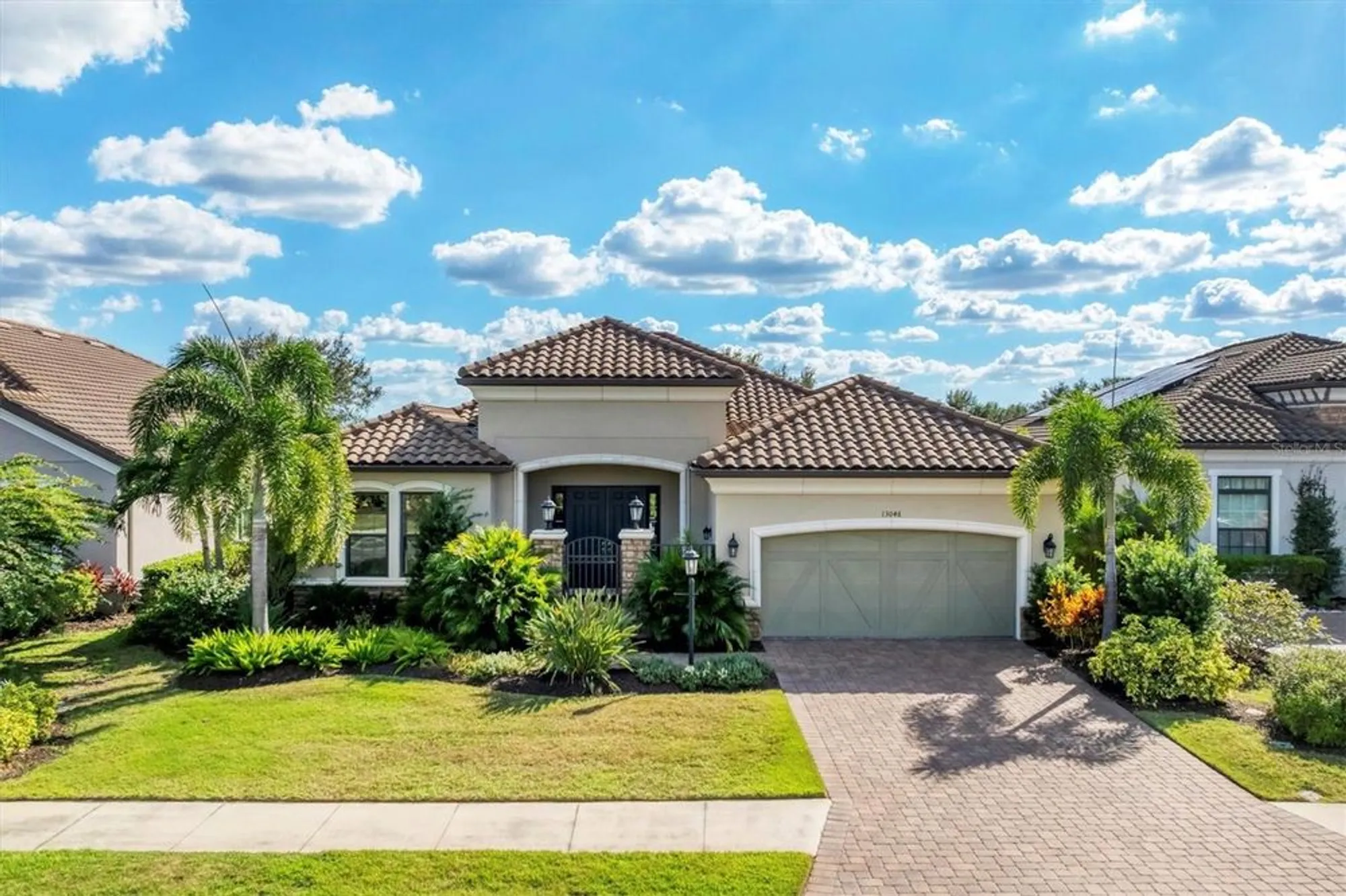 Property Slideshow image 1 of 85 | 13046 sorrento way, Bradenton, FL, 34211