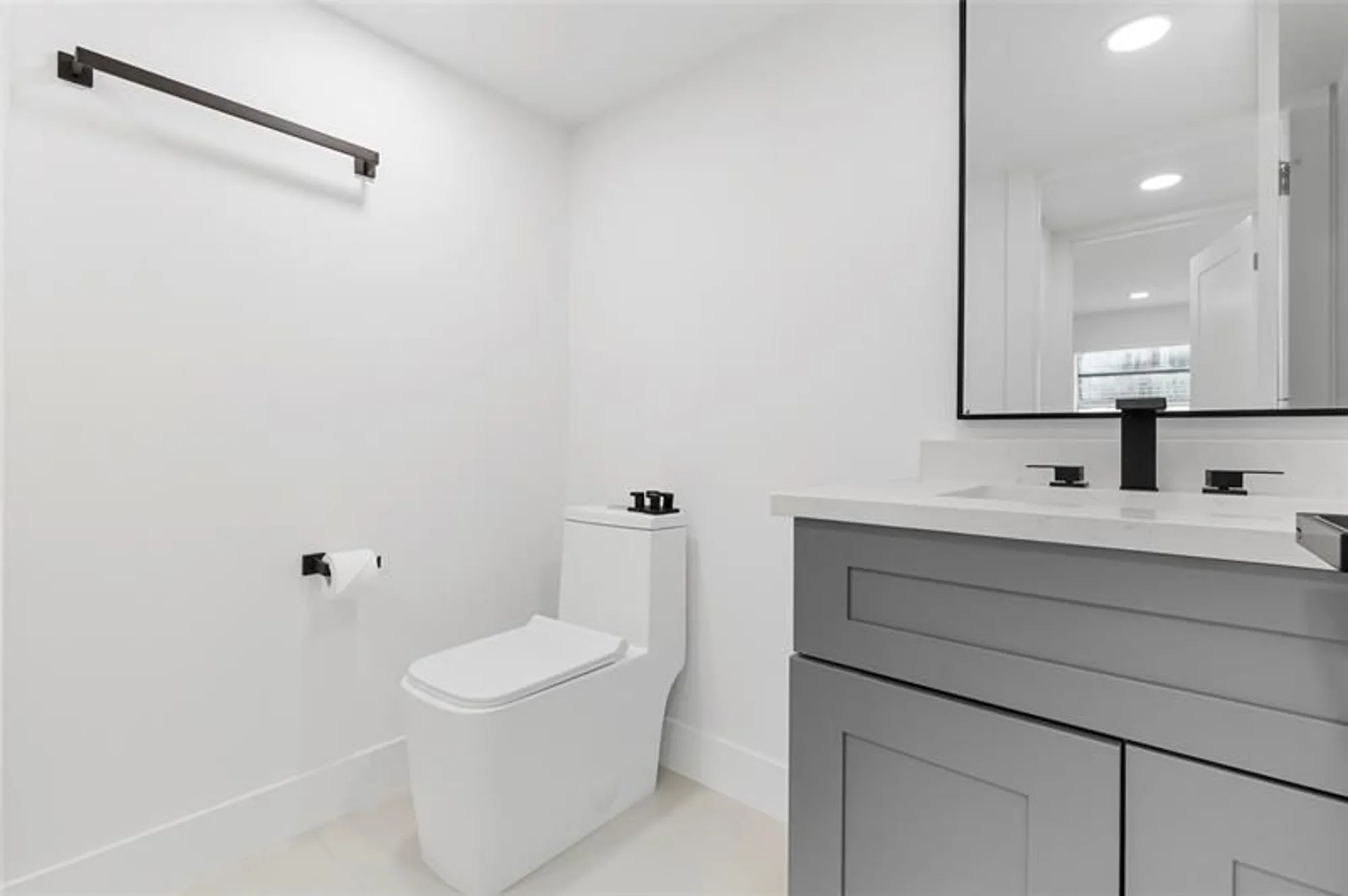 Property Slideshow image 15 of 27 | 924 flanders t # 924, Delray Beach, FL, 33484