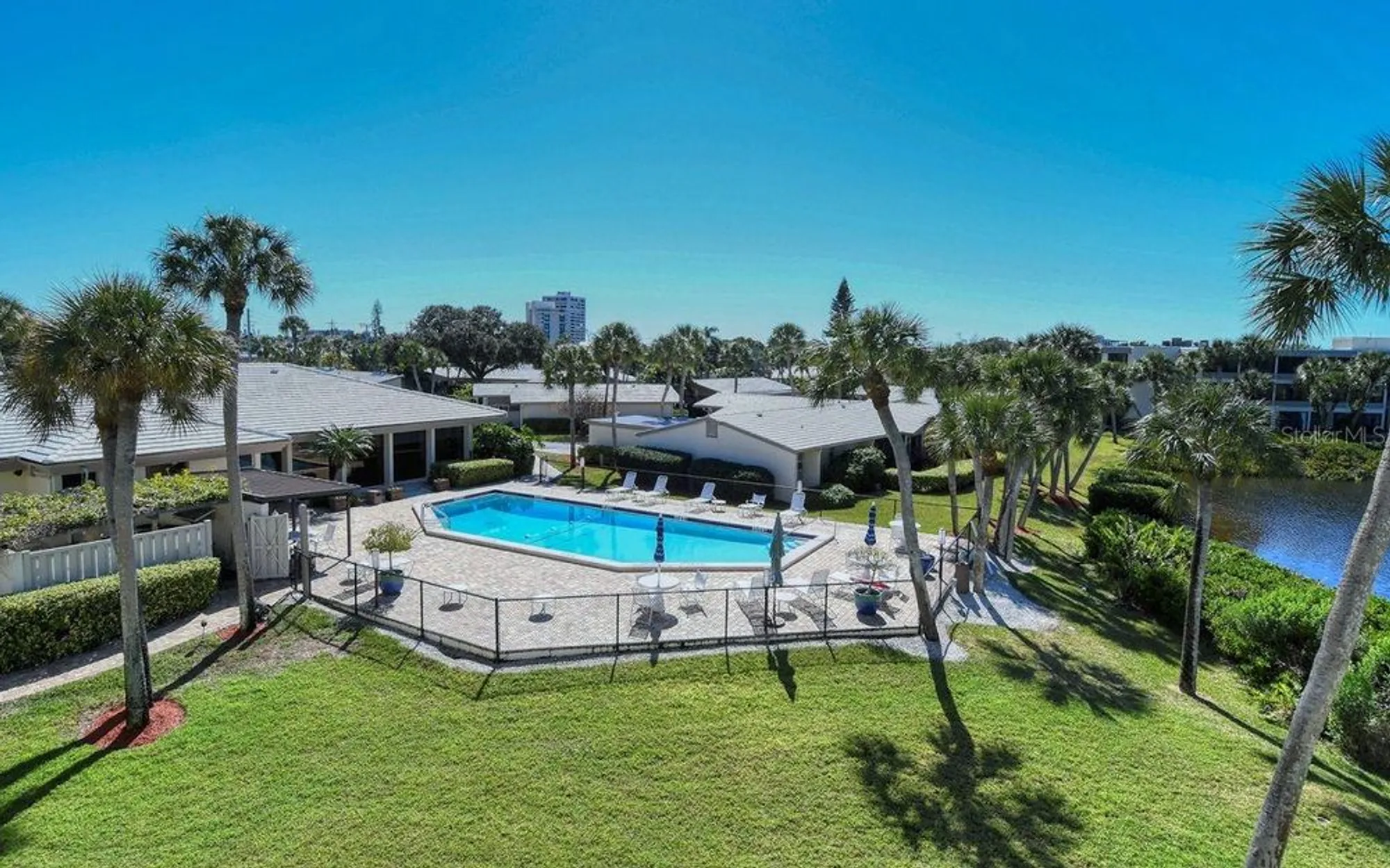 Property Slideshow image 45 of 56 | 19 whispering sands dr 802, Sarasota, FL, 34242