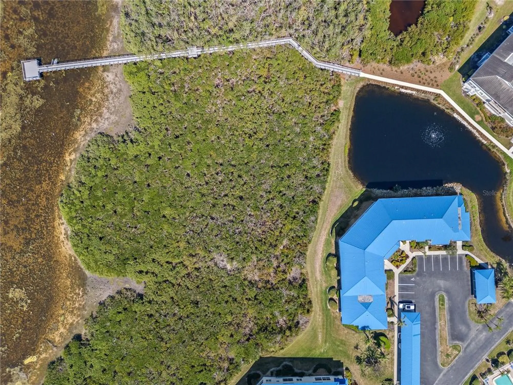 Property Slideshow image 32 of 51 | 803 audubon dr # 803, Bradenton, FL, 34209