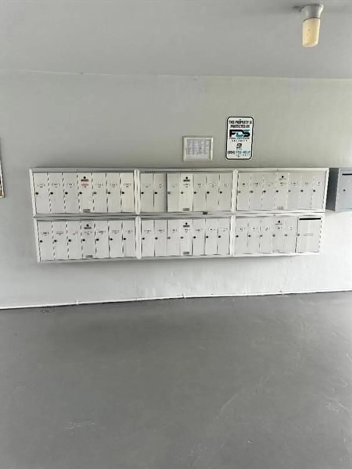 Property Slideshow image 8 of 8 | 2861 nw 47th ter 104b, Lauderdale Lakes, FL, 33313