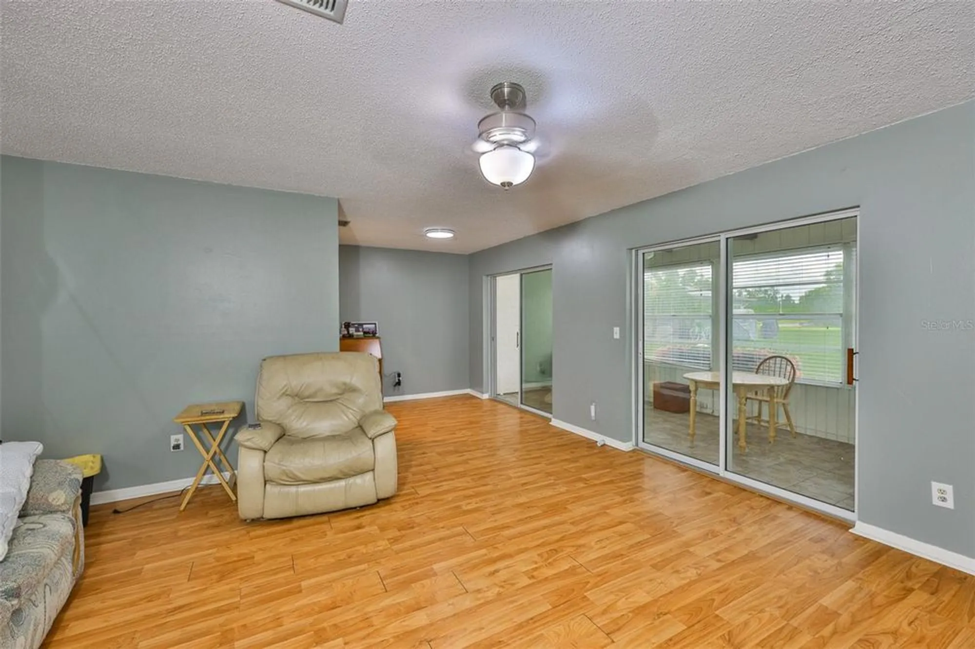 Property Slideshow image 8 of 55 | 1905 canterbury ln unit 17, Sun City Center, FL, 33573