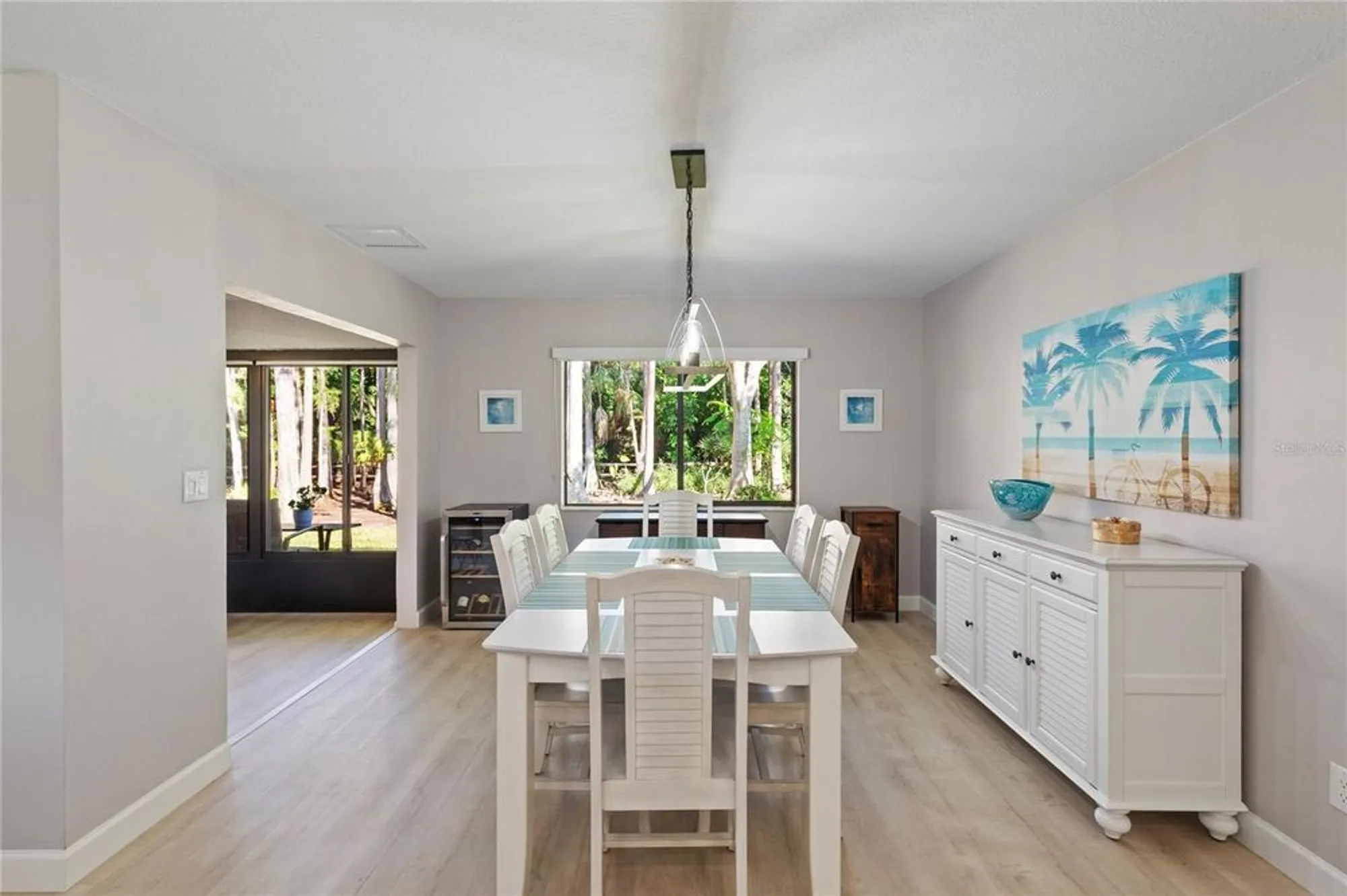 Property Slideshow image 21 of 54 | 2216 sequoia dr, Clearwater, FL, 33763