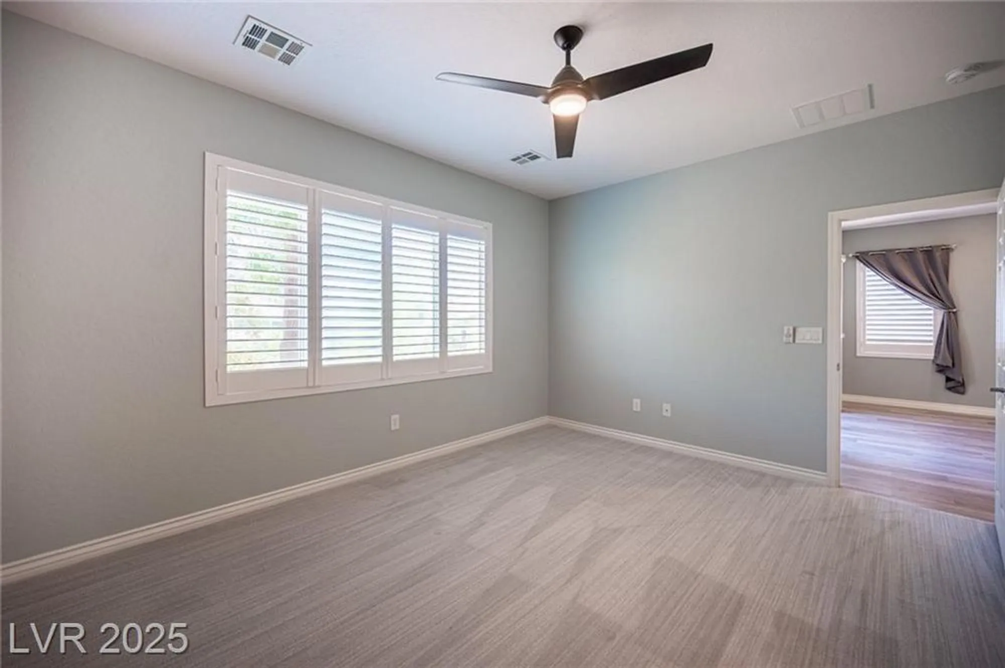 Property Slideshow image 22 of 43 | 2545 divine sky dr, Henderson, NV, 89044