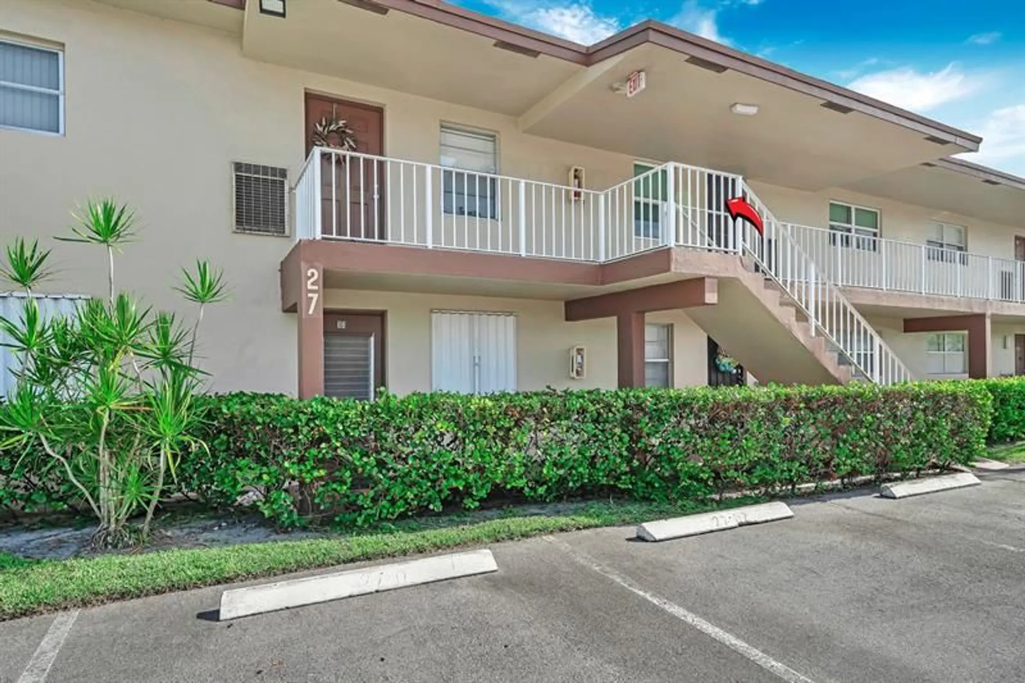 Property Slideshow image 1 of 45 | 7600 nw 5th ct apt 202, Margate, FL, 33063