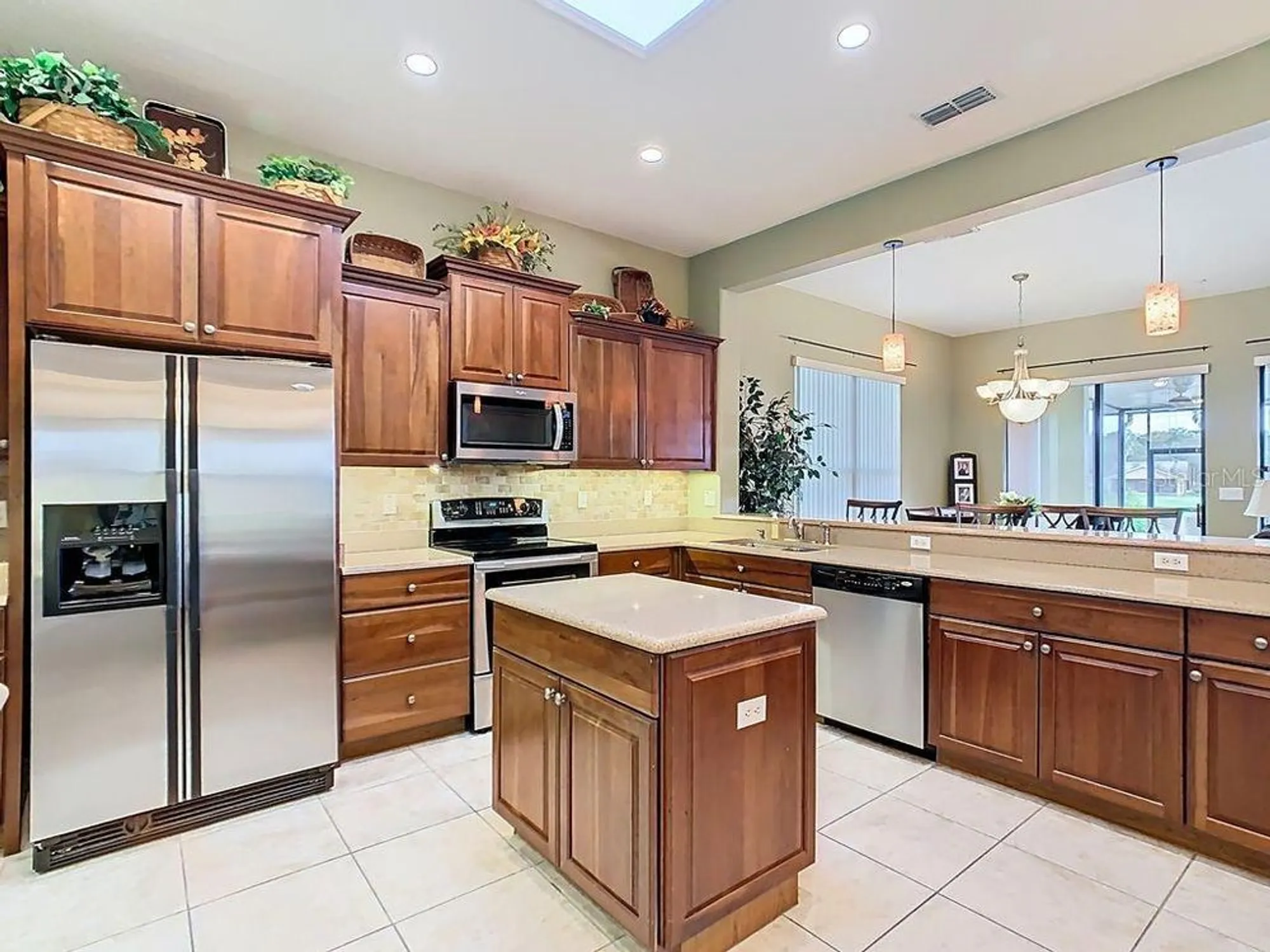 Property Slideshow image 20 of 63 | 639 villa park rd, Kissimmee, FL, 34759