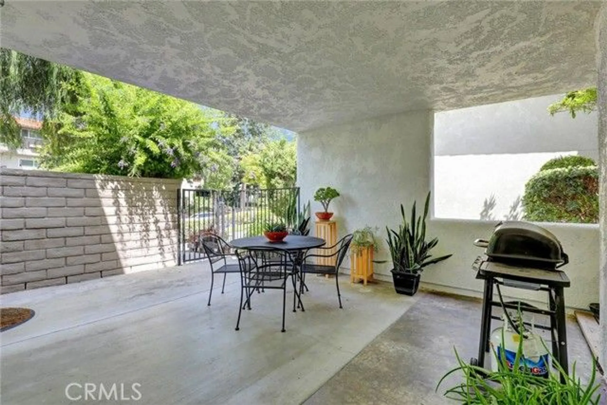 Property Slideshow image 22 of 30 | 2276 via d, Laguna Woods, CA, 92637
