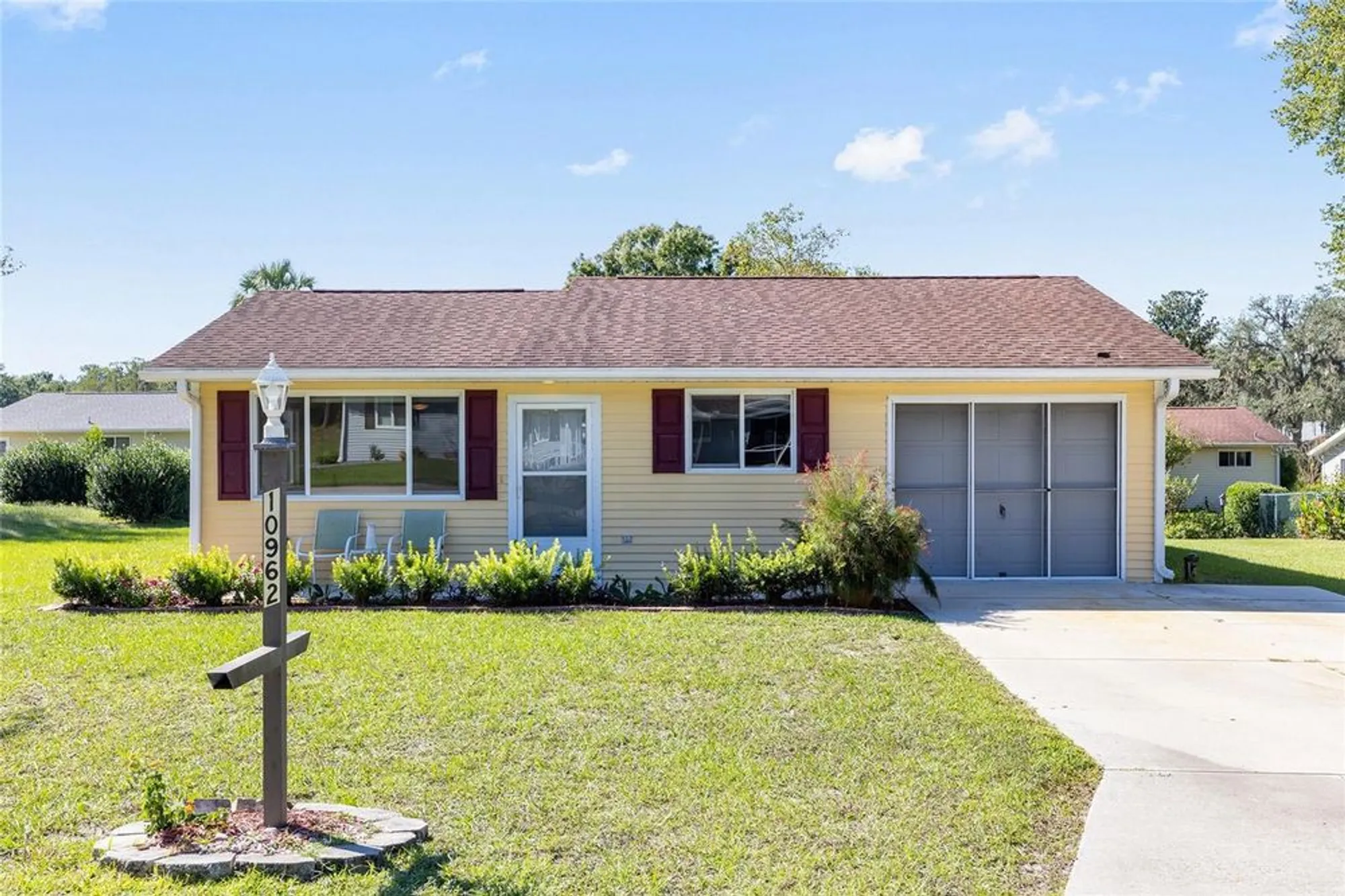 Property Slideshow image 2 of 47 | 10962 sw 80th ct, Ocala, FL, 34481