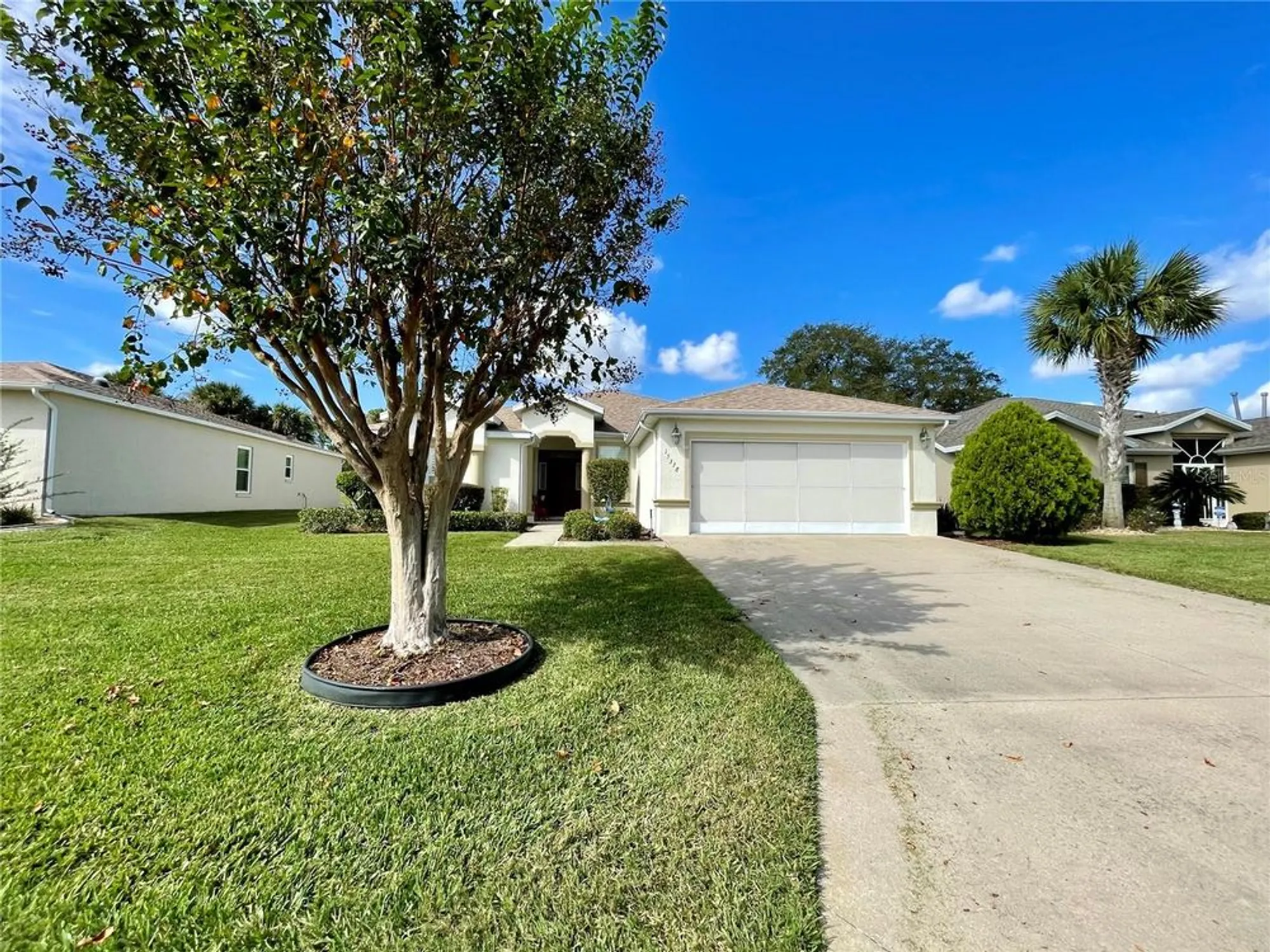 Property Slideshow image 4 of 75 | 15338 sw 14th avenue rd, Ocala, FL, 34473