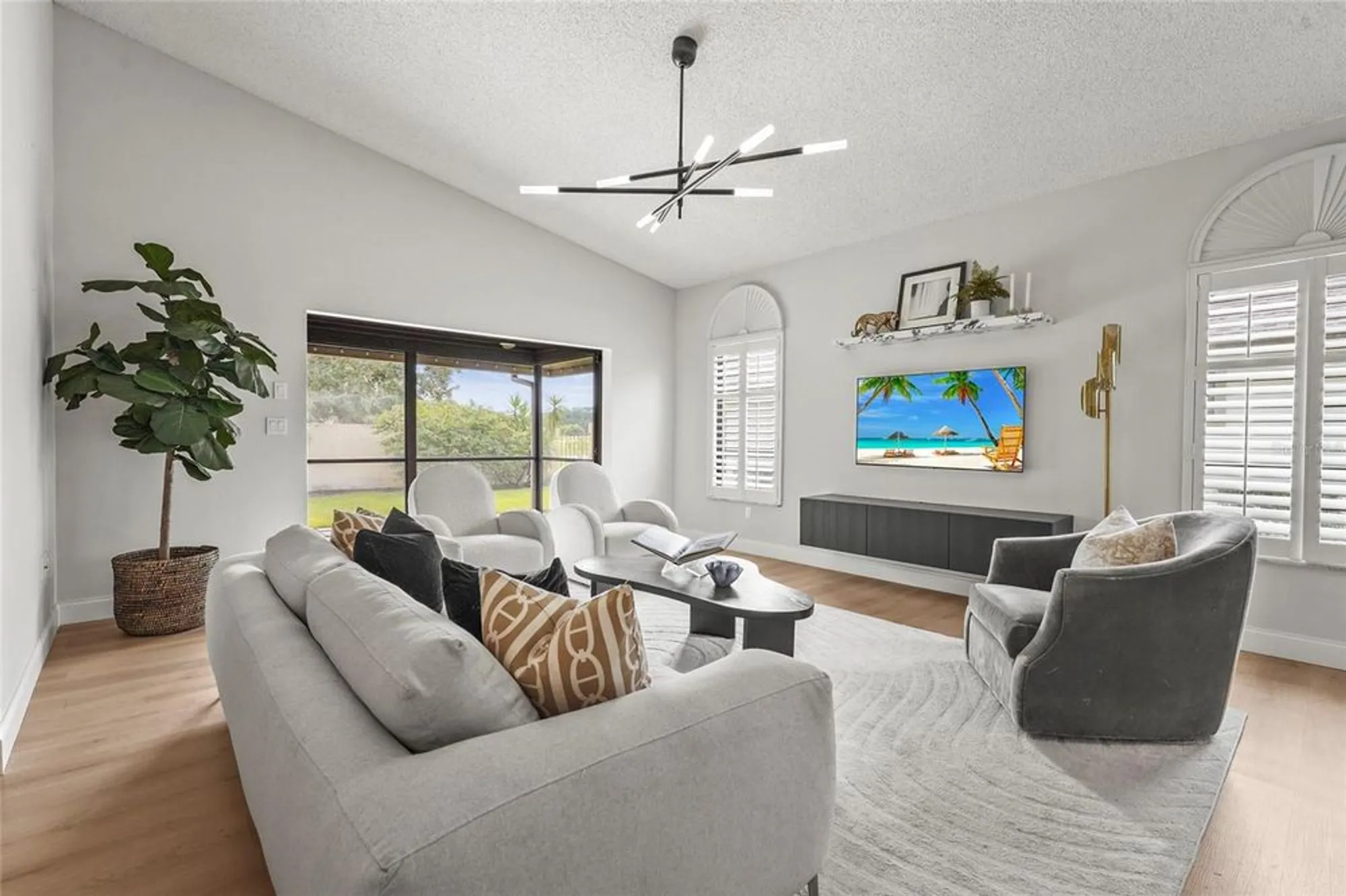 Property Slideshow image 9 of 51 | 7845 pine trace dr, Sarasota, FL, 34243