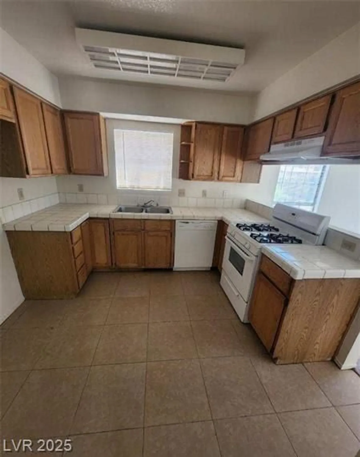 Property Slideshow image 2 of 17 | 4801 fiesta lakes st, Las Vegas, NV, 89130