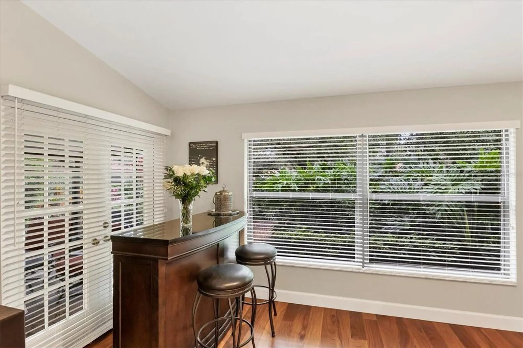 Property Slideshow image 15 of 94 | 7254 oak moss dr 72, Sarasota, FL, 34241