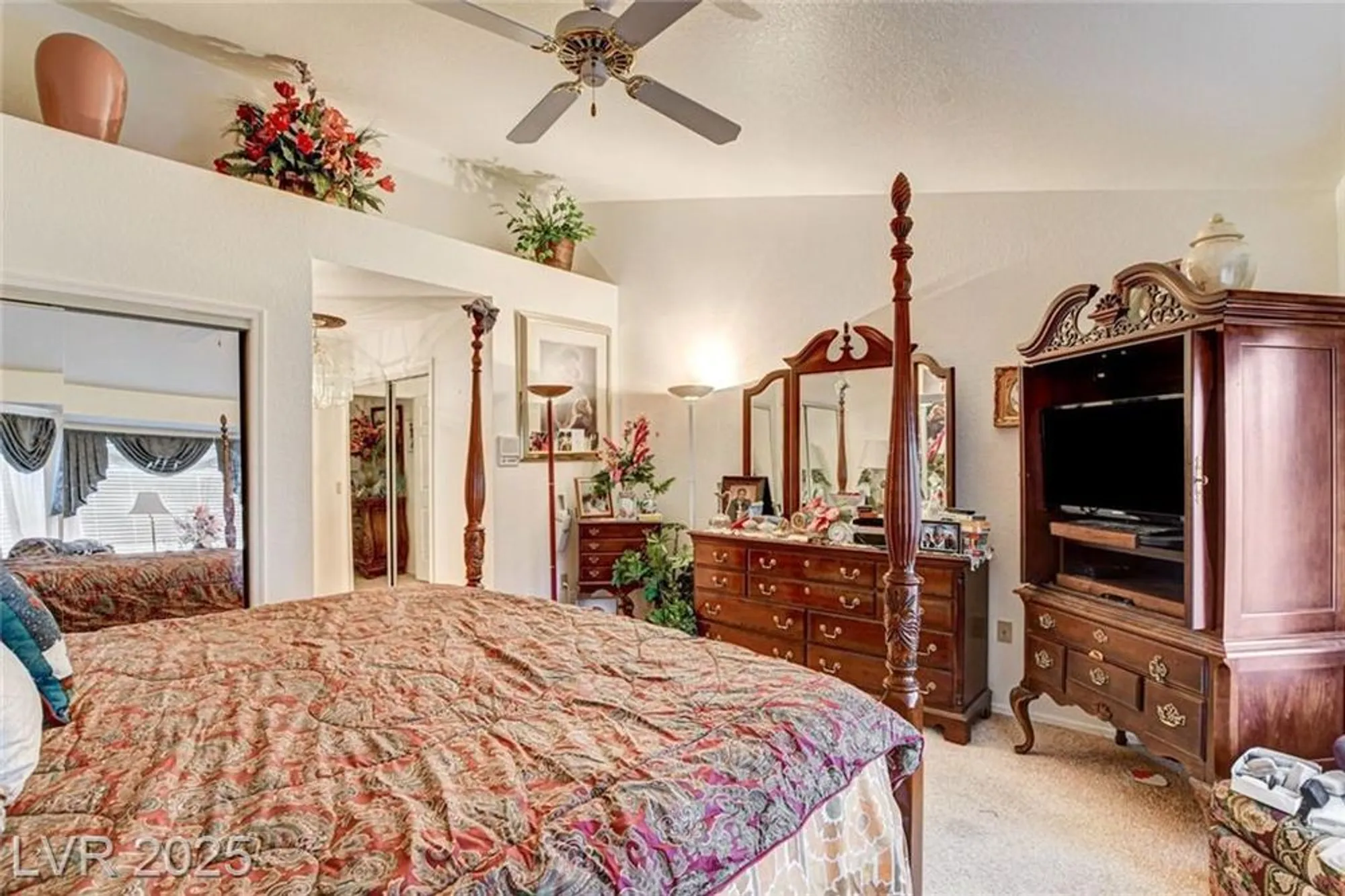 Property Slideshow image 32 of 48 | 8844 sunny mead ct, Las Vegas, NV, 89134