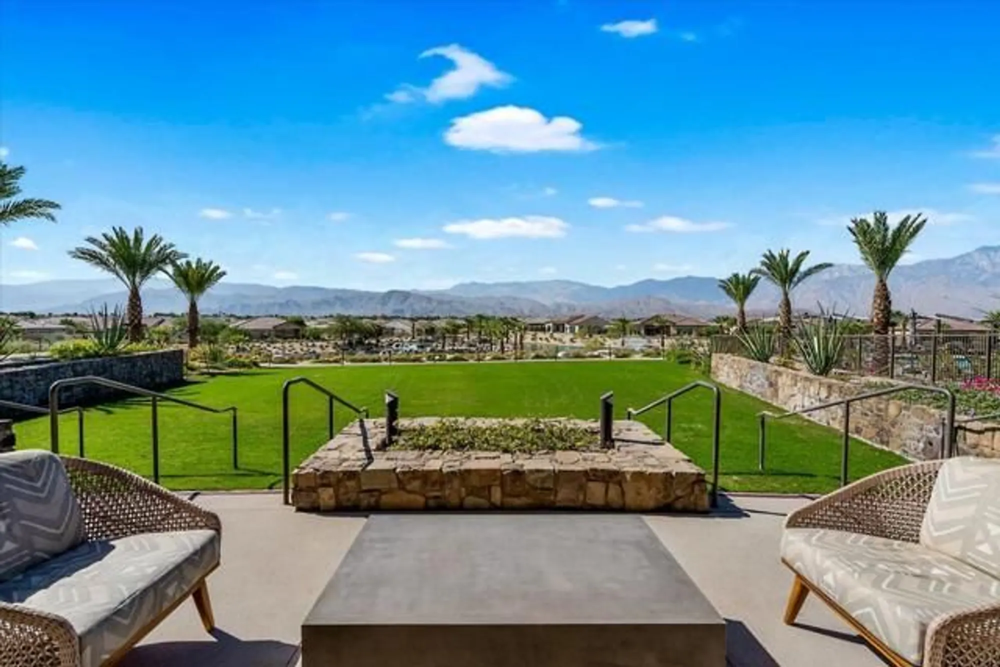 Property Slideshow image 46 of 51 | 132 claret, Rancho Mirage, CA, 92270