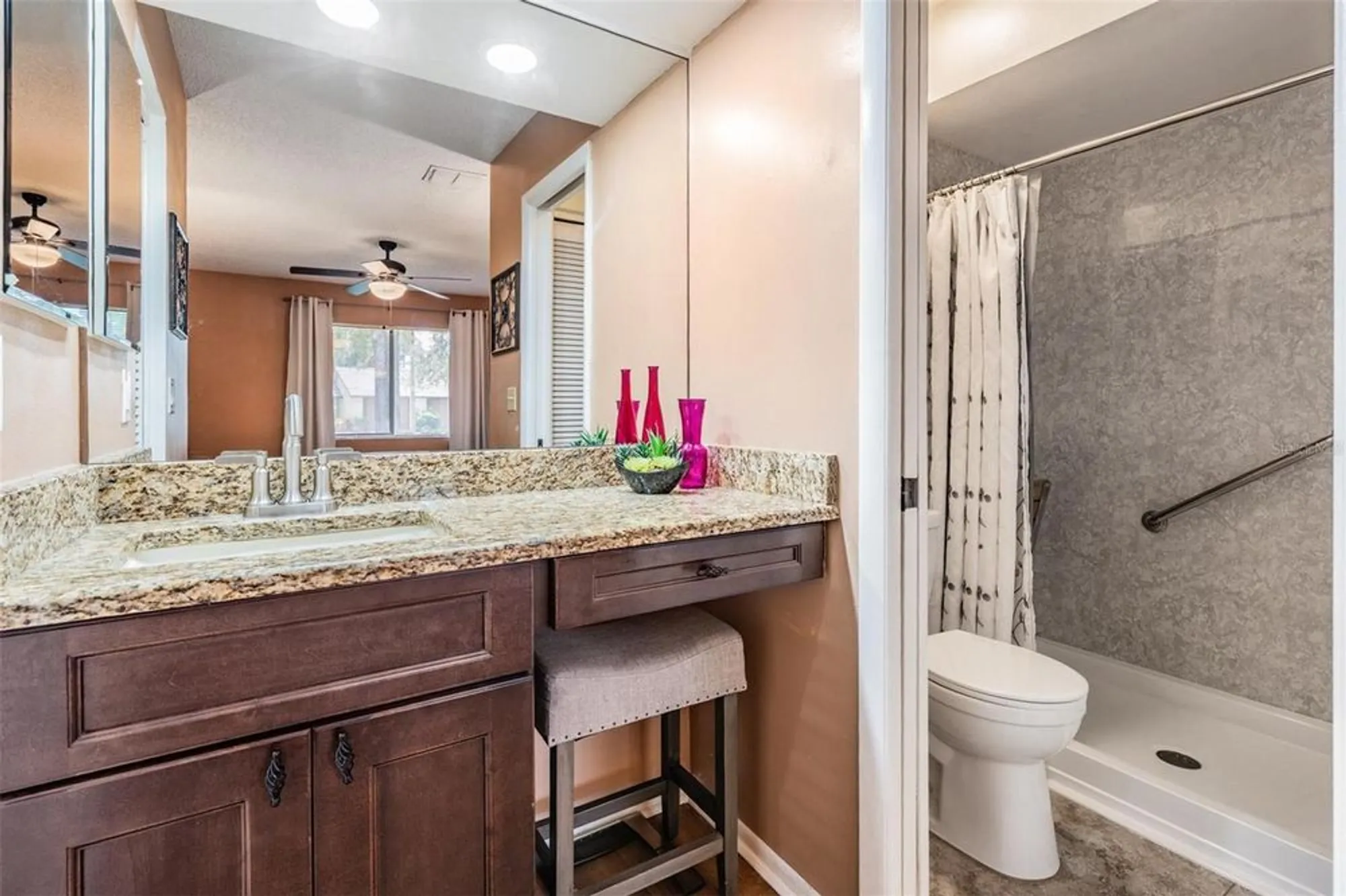 Property Slideshow image 16 of 38 | 2267 sequoia dr, Clearwater, FL, 33763