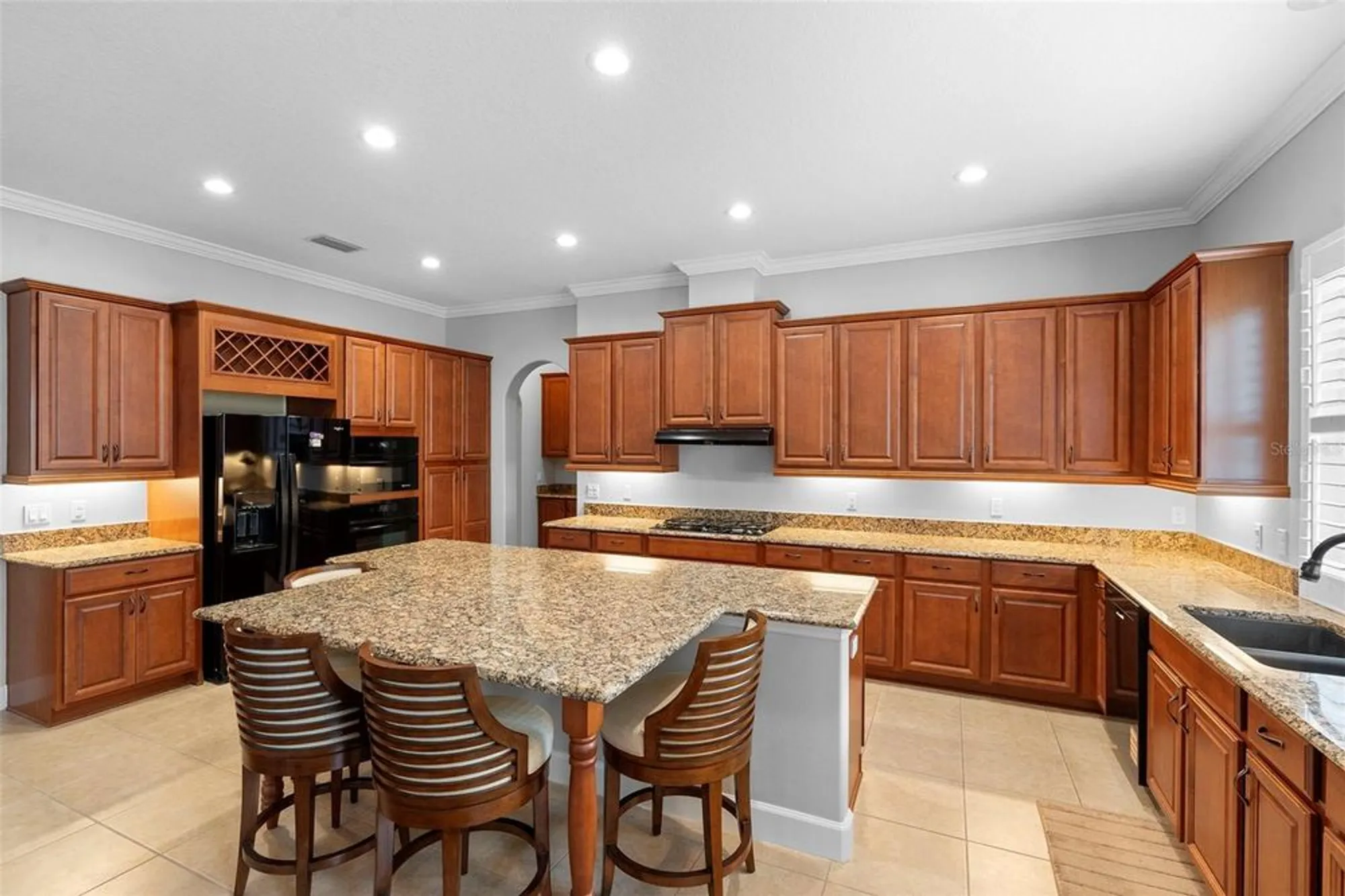 Property Slideshow image 16 of 47 | 1128 heron point way, Deland, FL, 32724