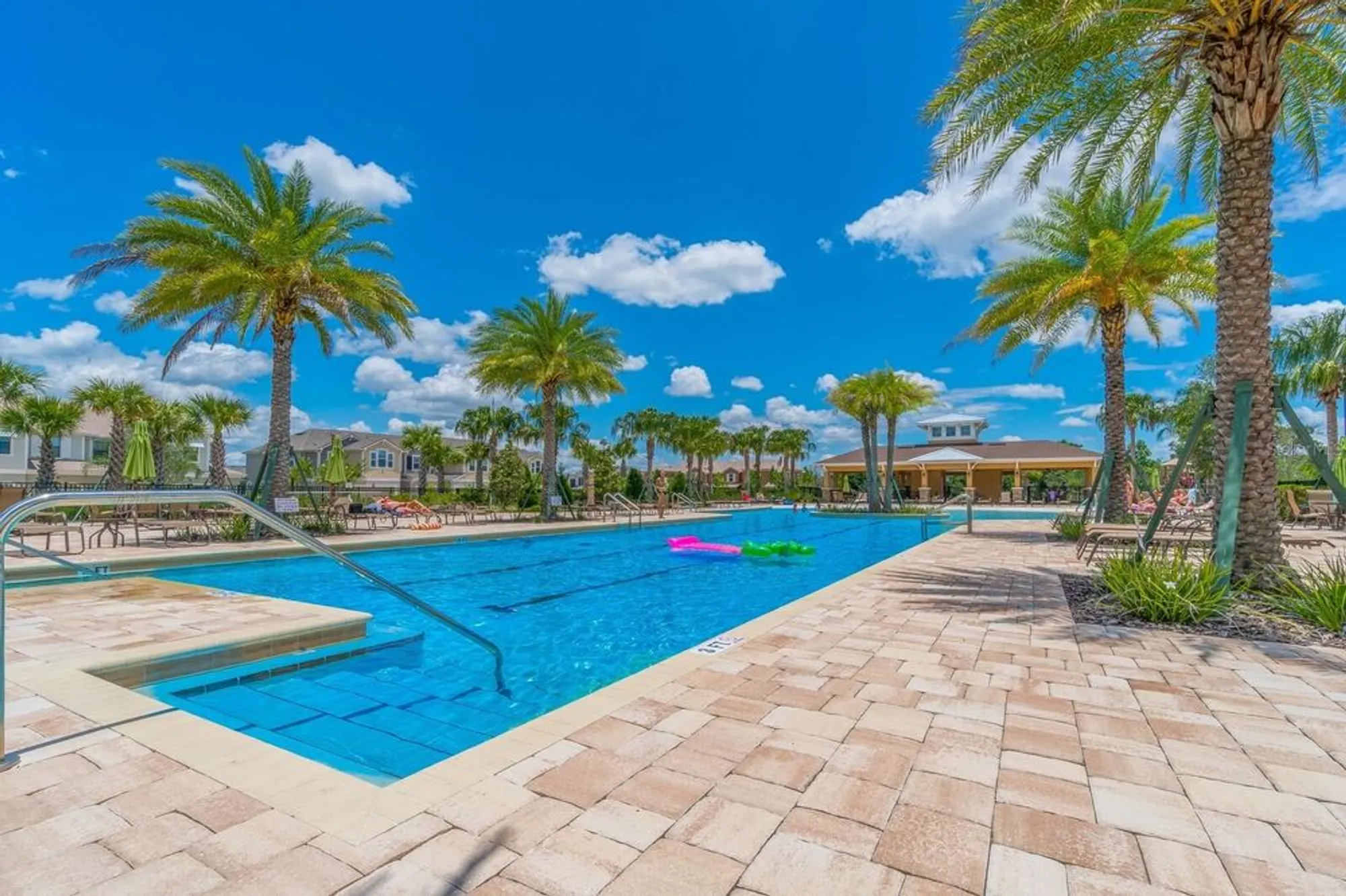 Property Slideshow image 34 of 41 | 5237 blossom cv, Lakewood Ranch, FL, 34211