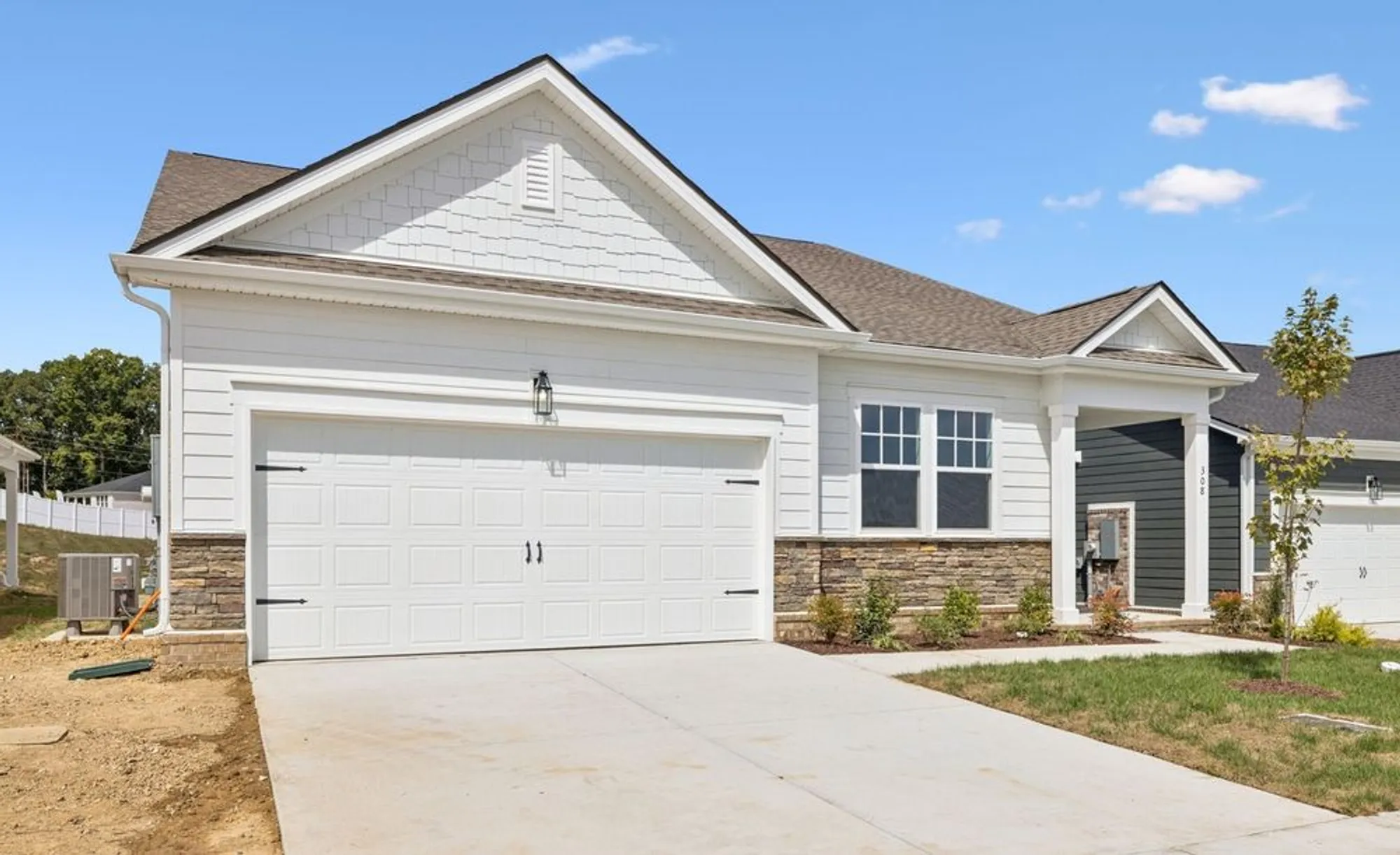 Property Slideshow image 2 of 88 | 308 stonehaus cir, Antioch, TN, 37013