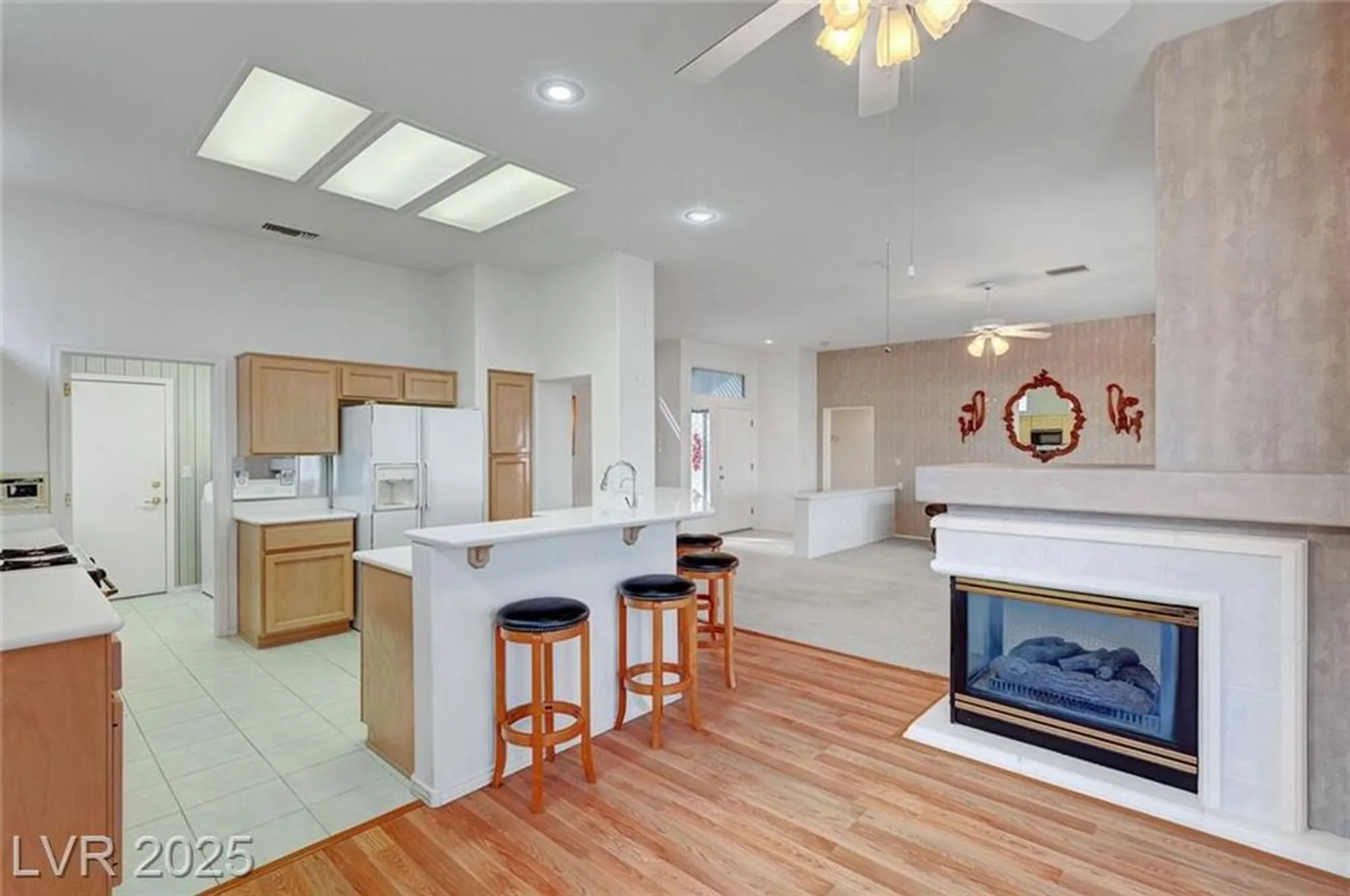 Property Slideshow image 11 of 51 | 3020 ripon dr, Las Vegas, NV, 89134