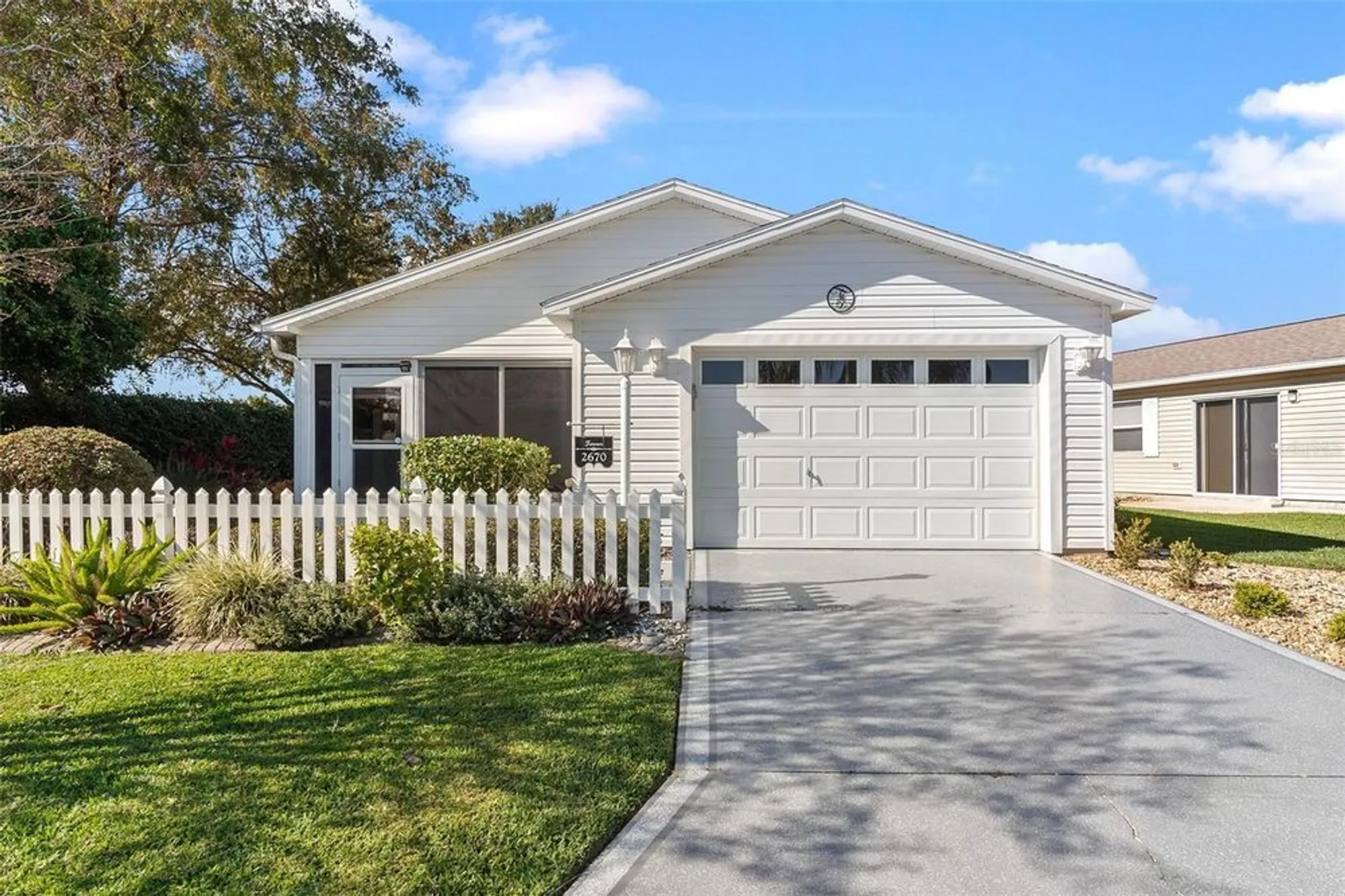 Property Slideshow image 1 of 40 | 2670 suffolk st, The Villages, FL, 32162