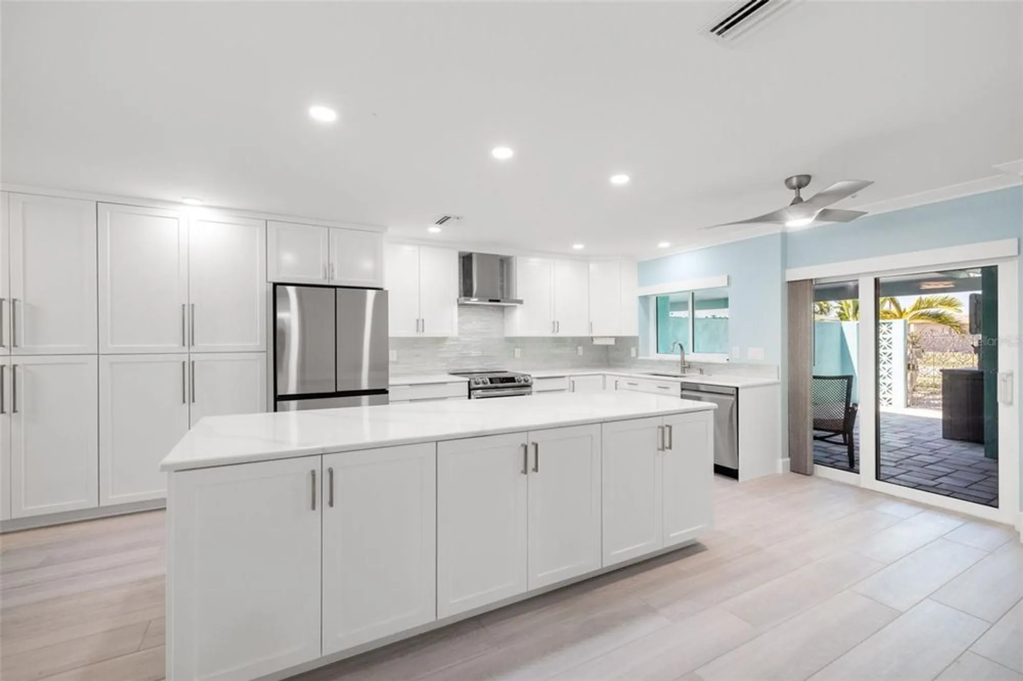 Property Slideshow image 24 of 67 | 328 boca ciega point blvd s, St Petersburg, FL, 33708