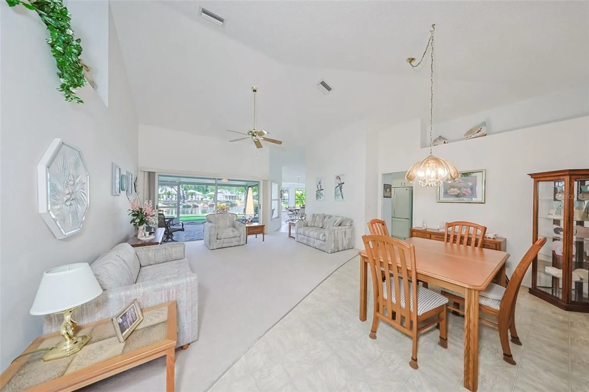 Property Slideshow image 18 of 43 | 1619 brookton green dr, Sun City Center, FL, 33573