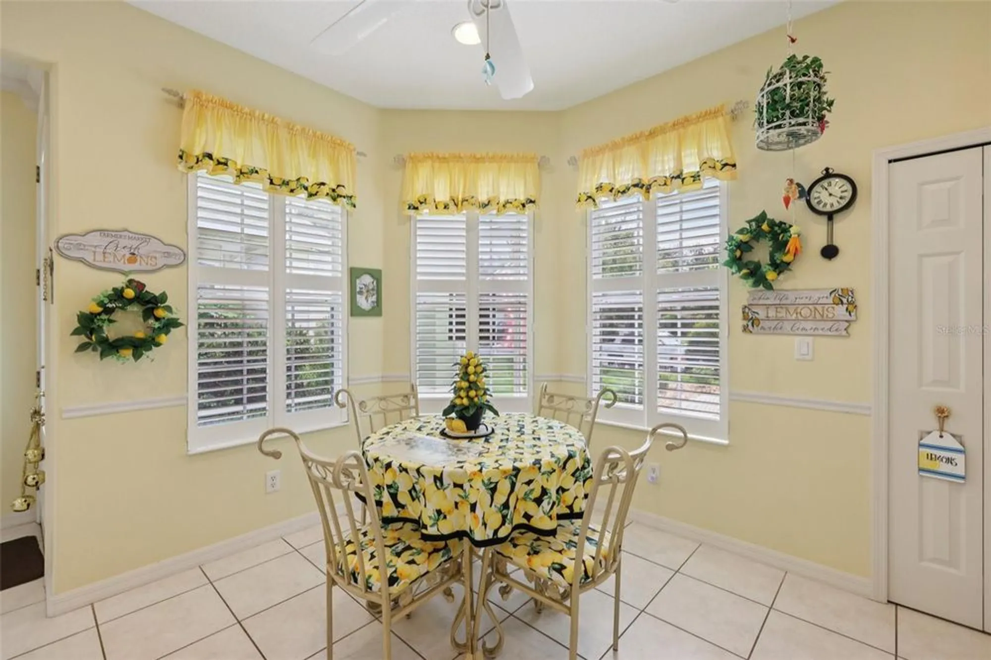 Property Slideshow image 15 of 37 | 4954 rainbow trout rd, Tavares, FL, 32778